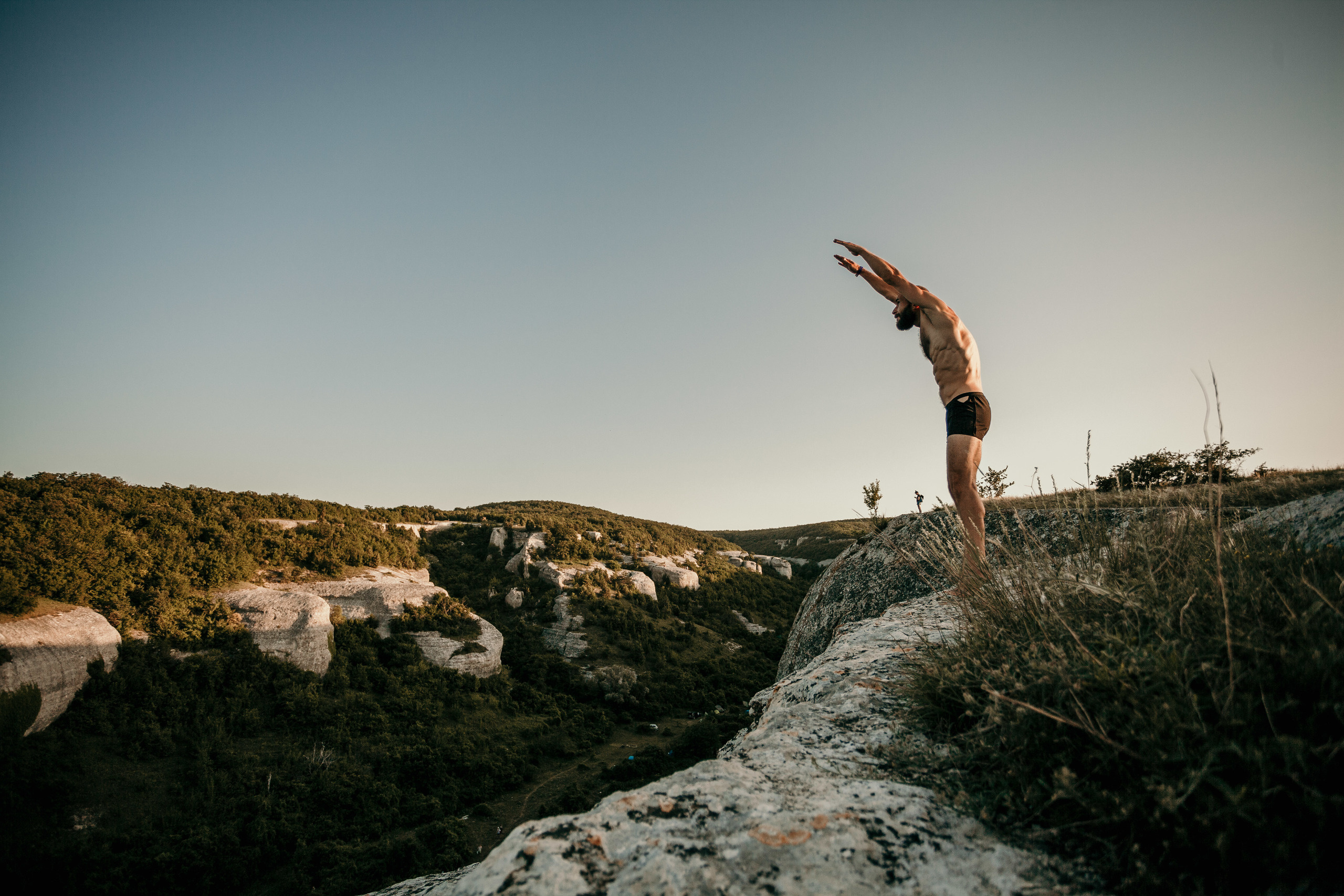 … conceptual photography of women's clothing. Екатерина Дымова. Фотограф. Автор проекта «Белый Ветер»