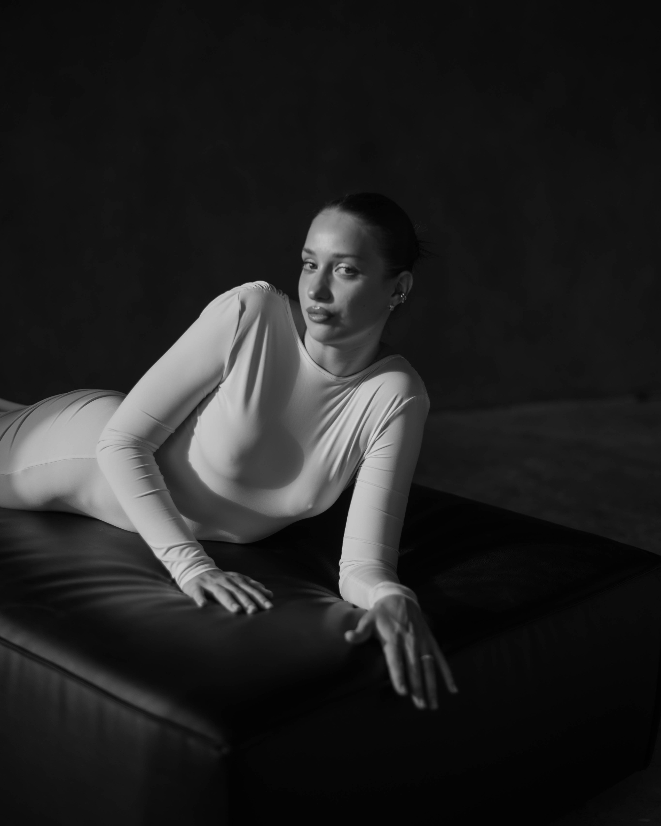 Агата. Женский фотограф. Создатель украшений ручной работы. Модель