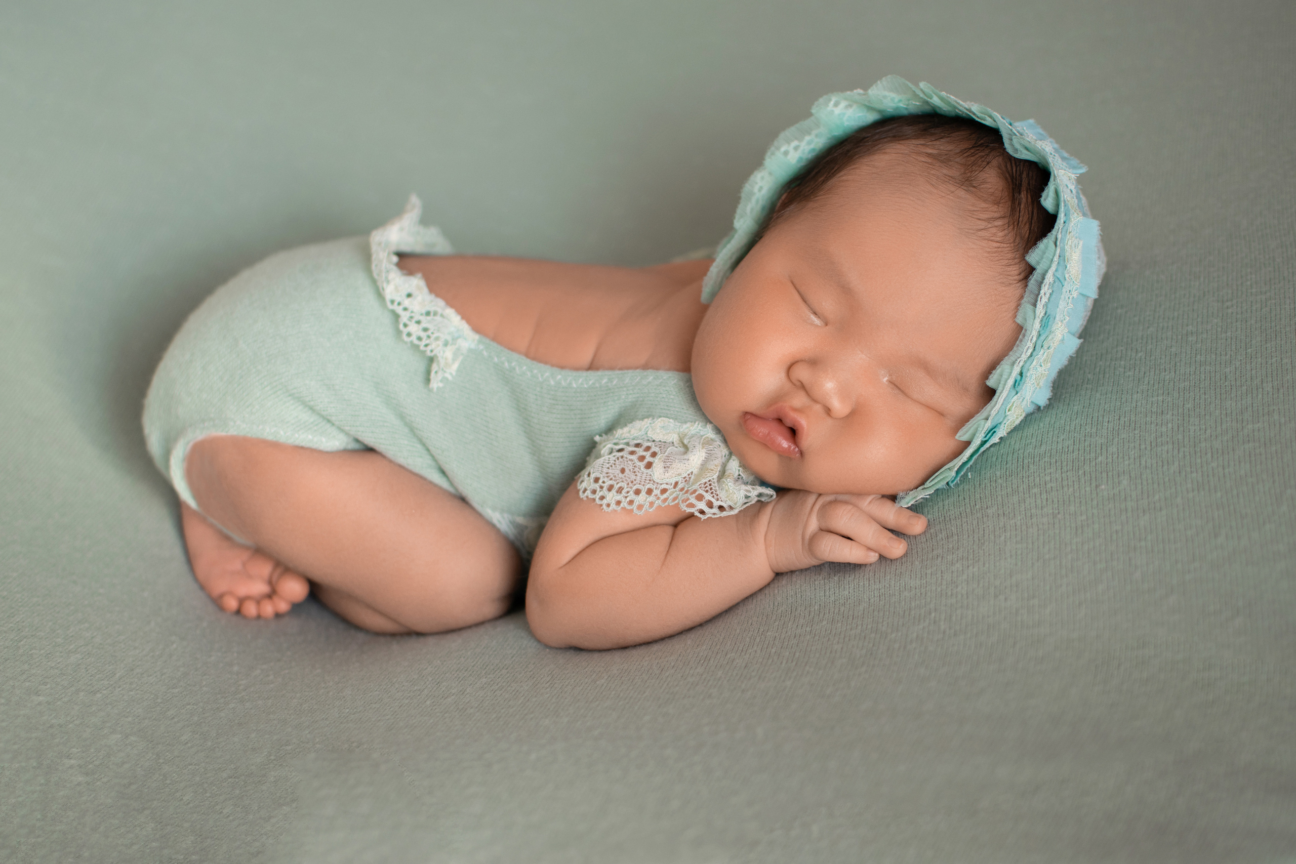 Фотограф новорожденных и малышей до года в Мирном Светлана Арбузанова