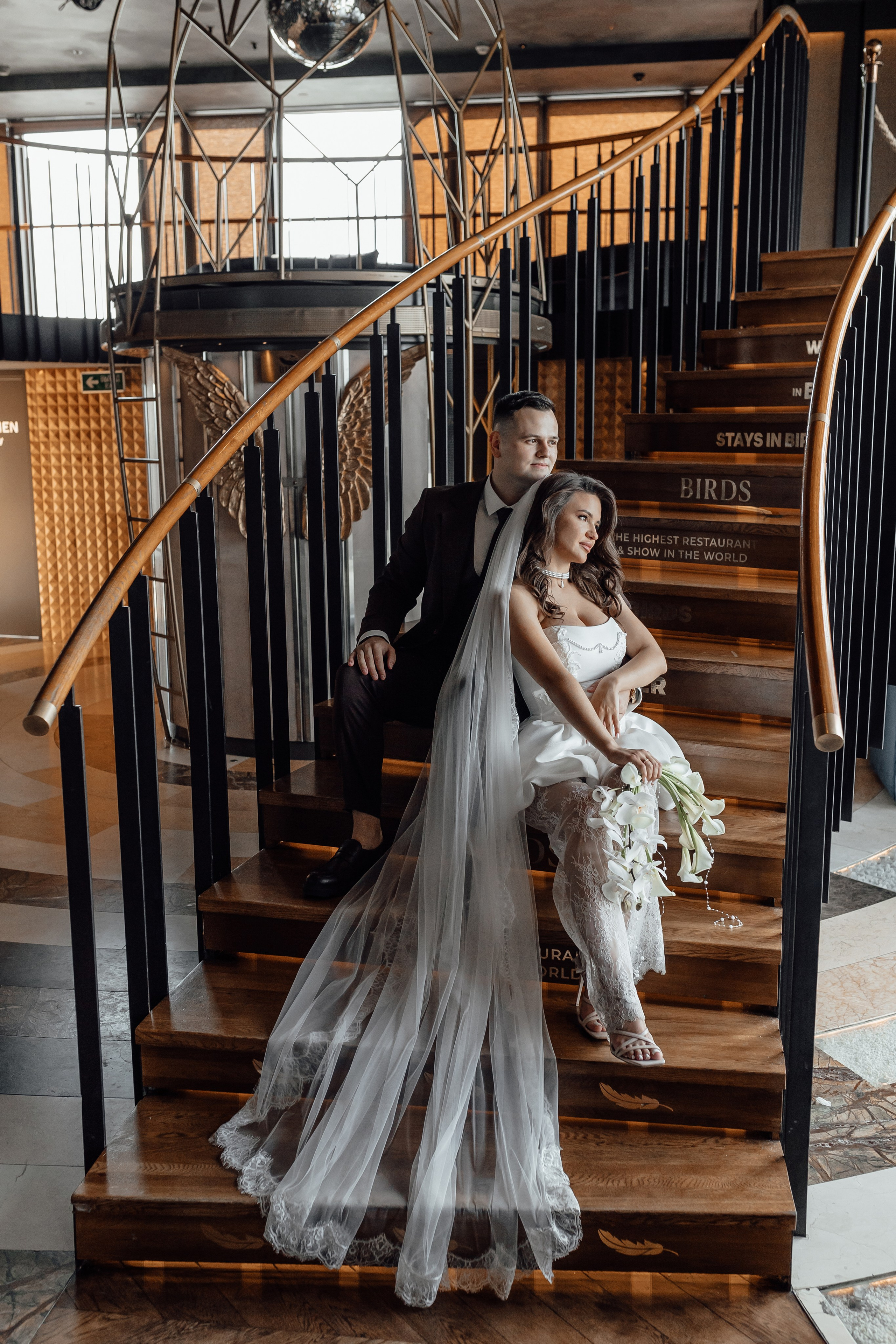 свадебная фотосессия в ресторане Birds башня Око Москва Сити