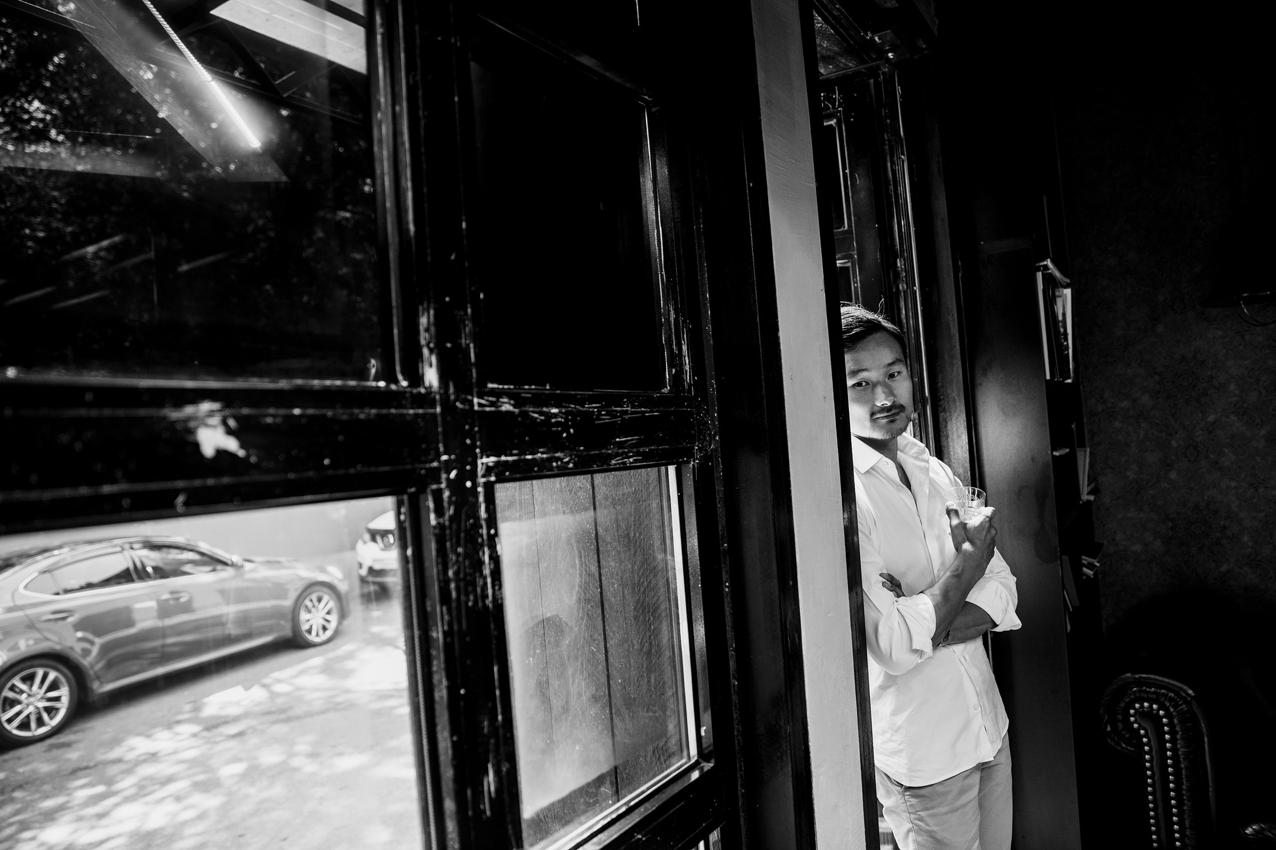 Жених на свадьбе