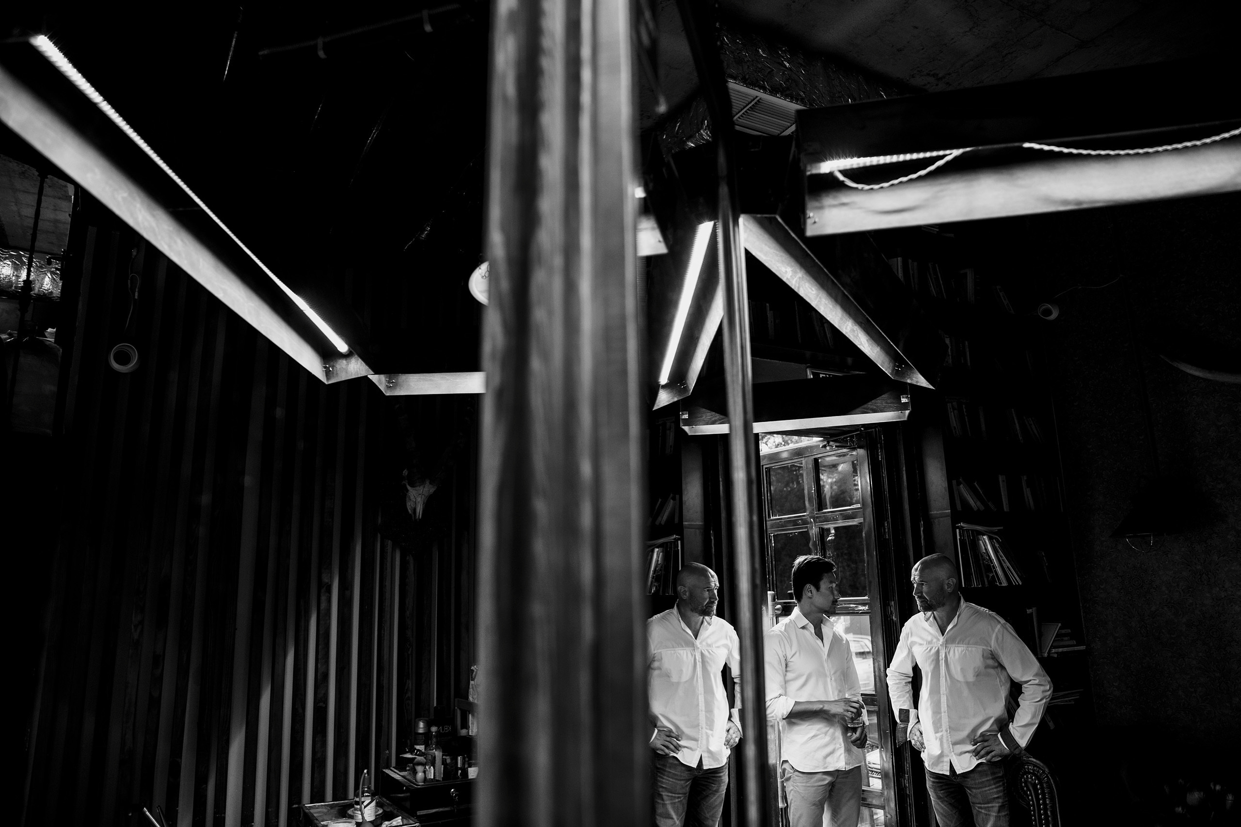 Черно-белая свадебная фотография