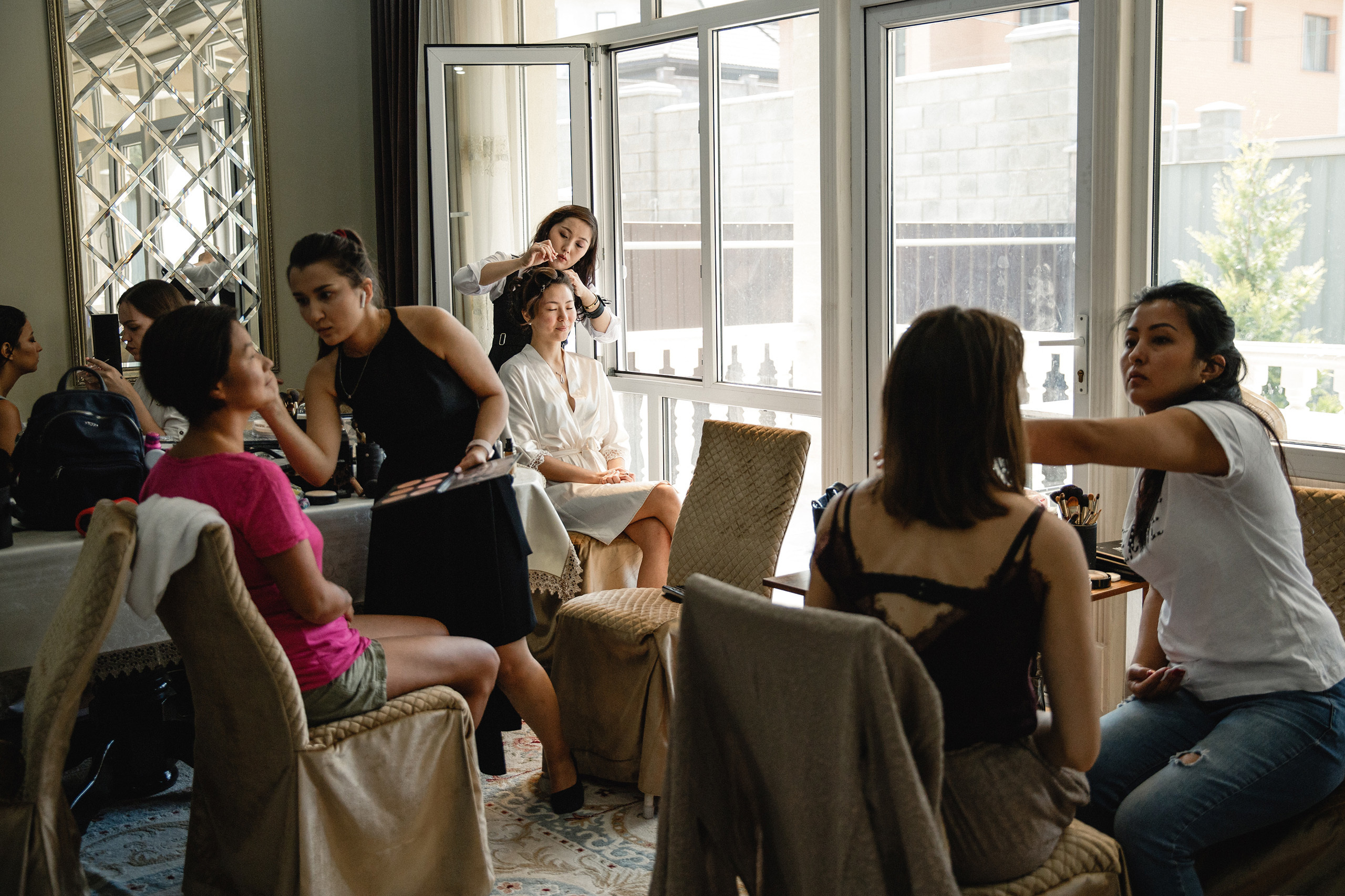 Сборы невесты, макияж