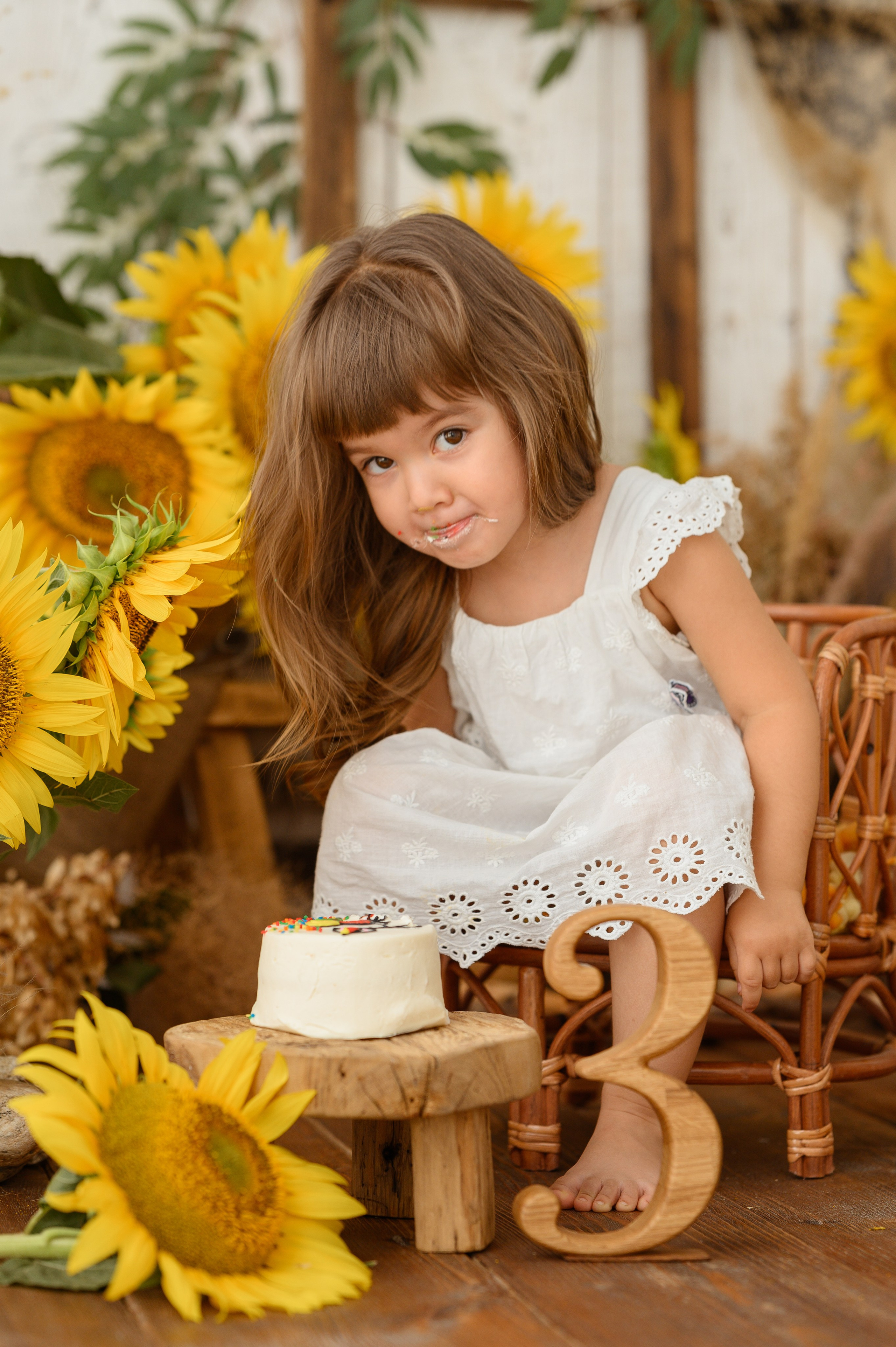 Альмина и подсолнухи. Детский и семейный фотограф Ирина Гладких