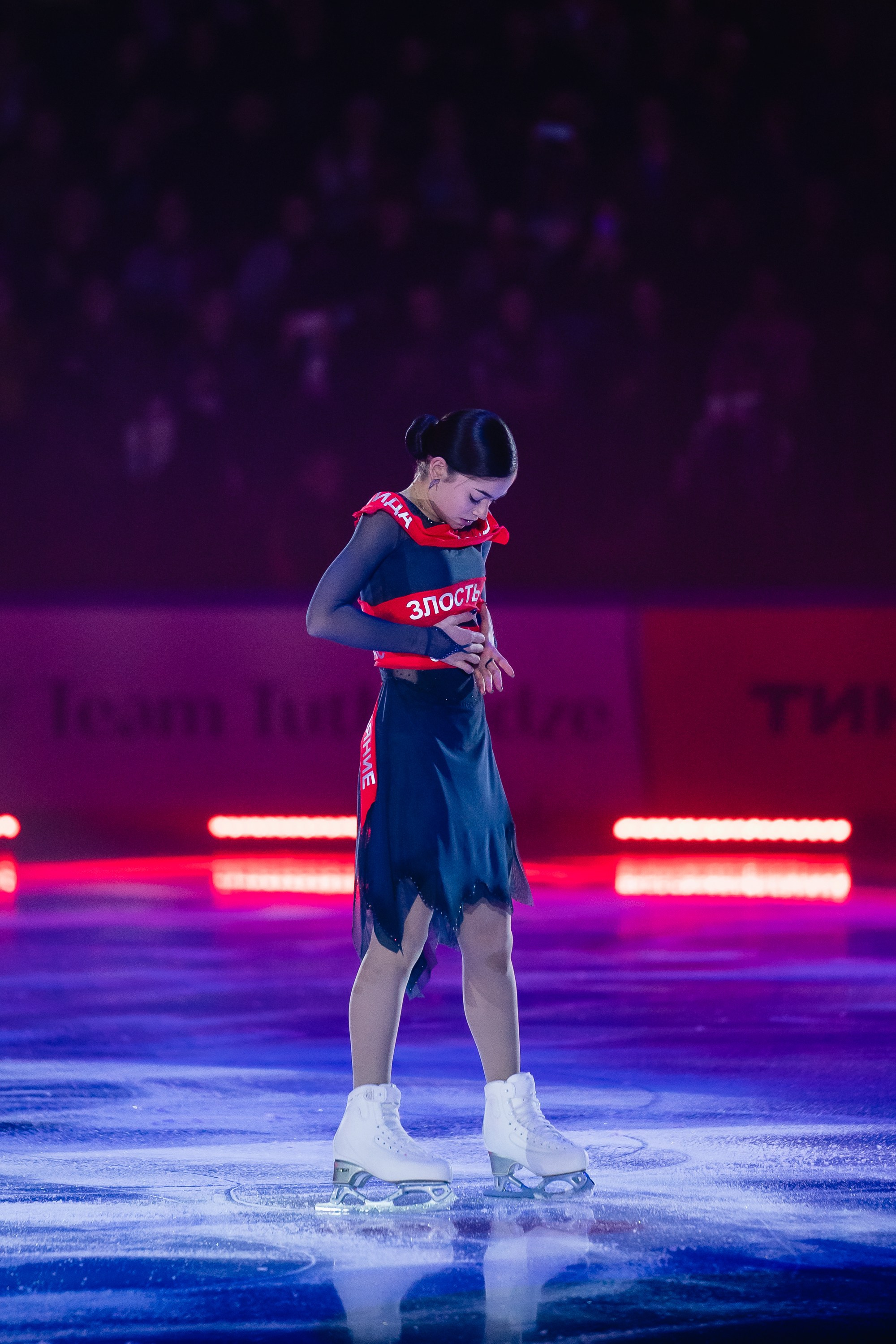 Шоу «Чемпионы на льду» в Новосибирске. Воробьева Ксения — Спортивный и танцевальный фотограф Новосибирск