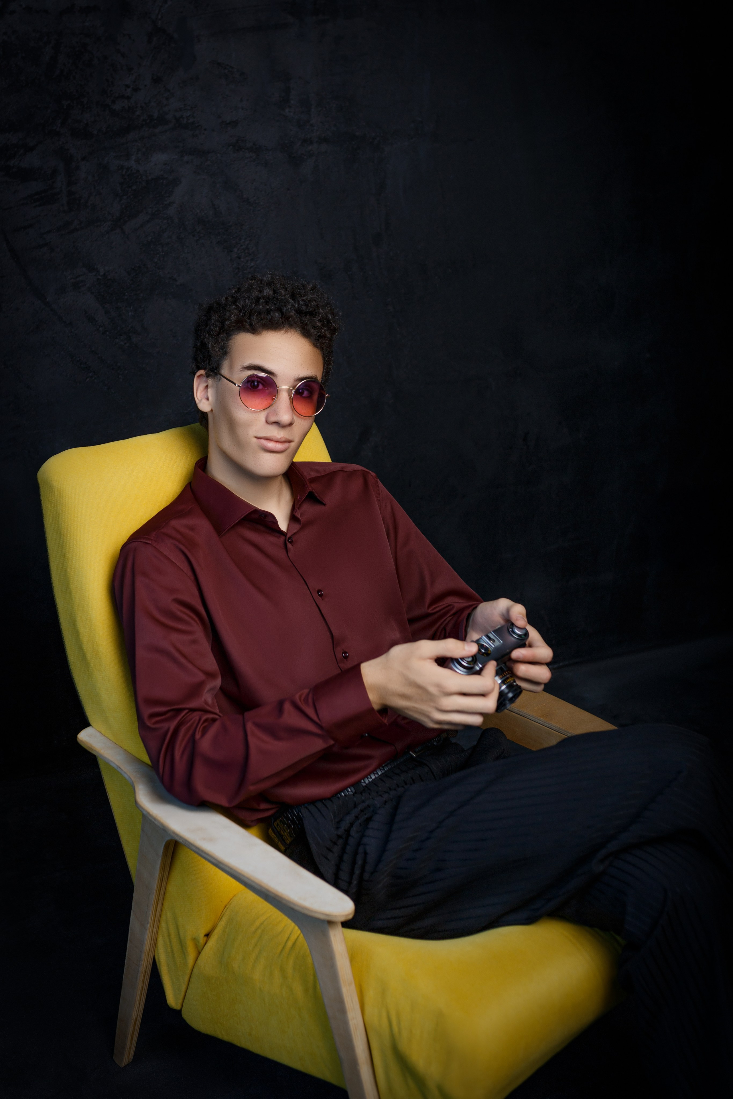 Тимур: фотосессия для музыканта в Таганроге. Уютный фотограф в Таганроге: портреты, альбомы, семейные и детские фотосессии| Рада Шатунова