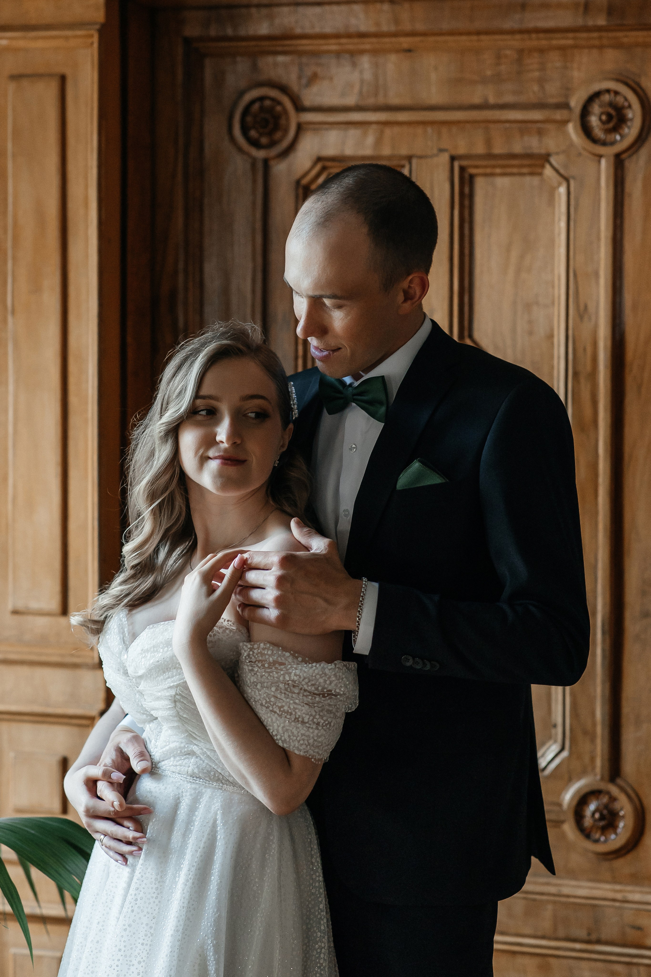 Свадебная фотосессия в библиотеке читальне имени Пушкина