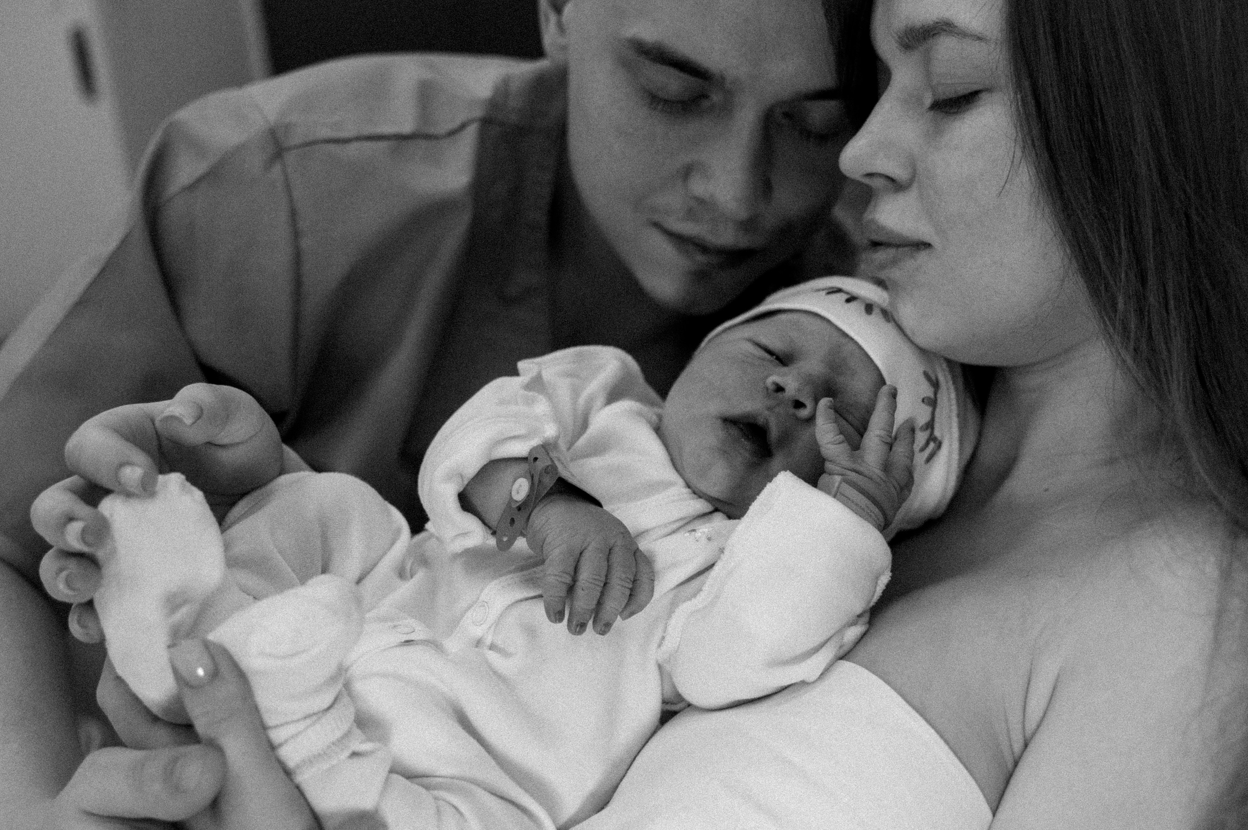 Чек-лист: «Как выбрать идеального фотографа на роды и не разочароваться». Фотографы на роды в Москве. Фото и видео родов. Фотопроект «Продолжение рода»