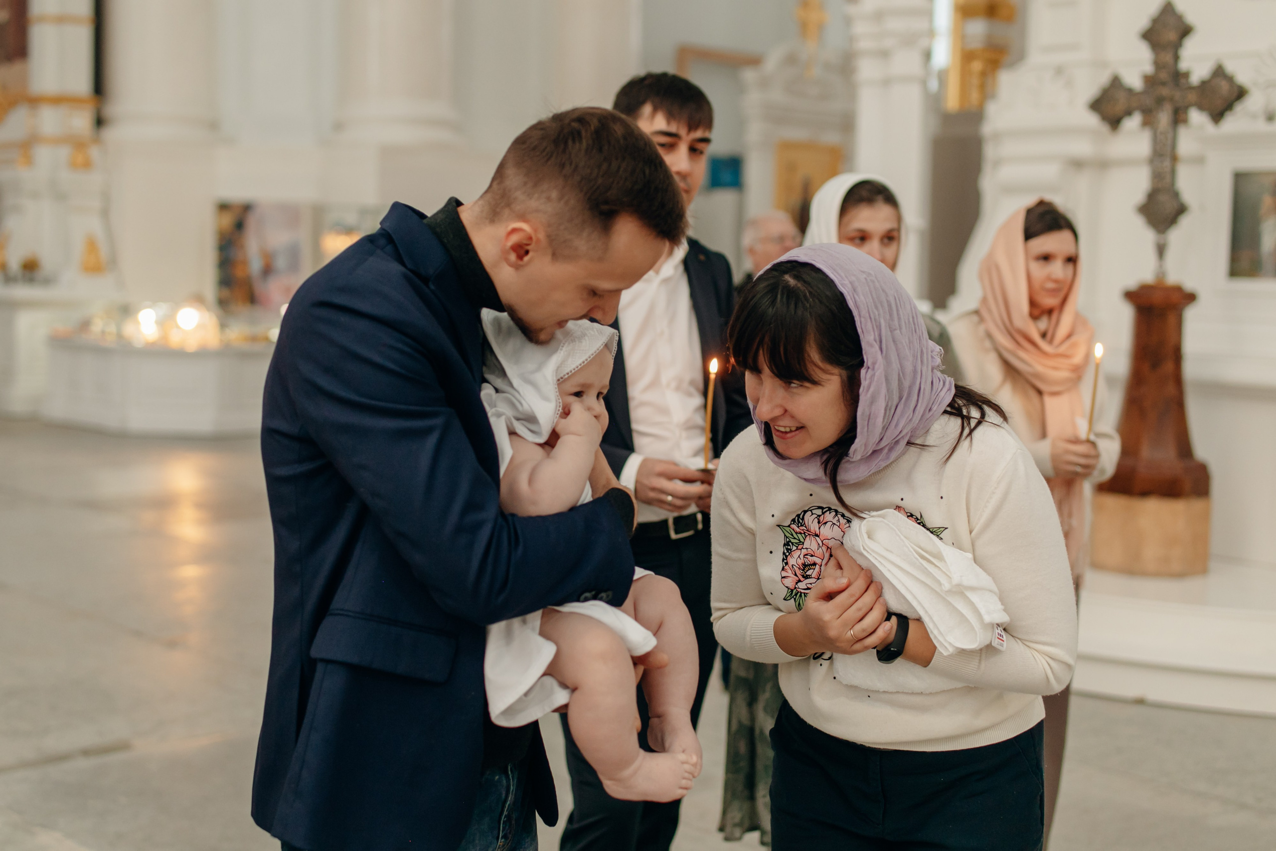 где провести Крещение ребенка в Смольном соборе СПб, лучший храм для Крещение ребенка в Смольном соборе СПб, где креститься питер, лучший собор, церковь для крещения, сколько стоит крещение спб, фотограф на крещение, намоленный храм