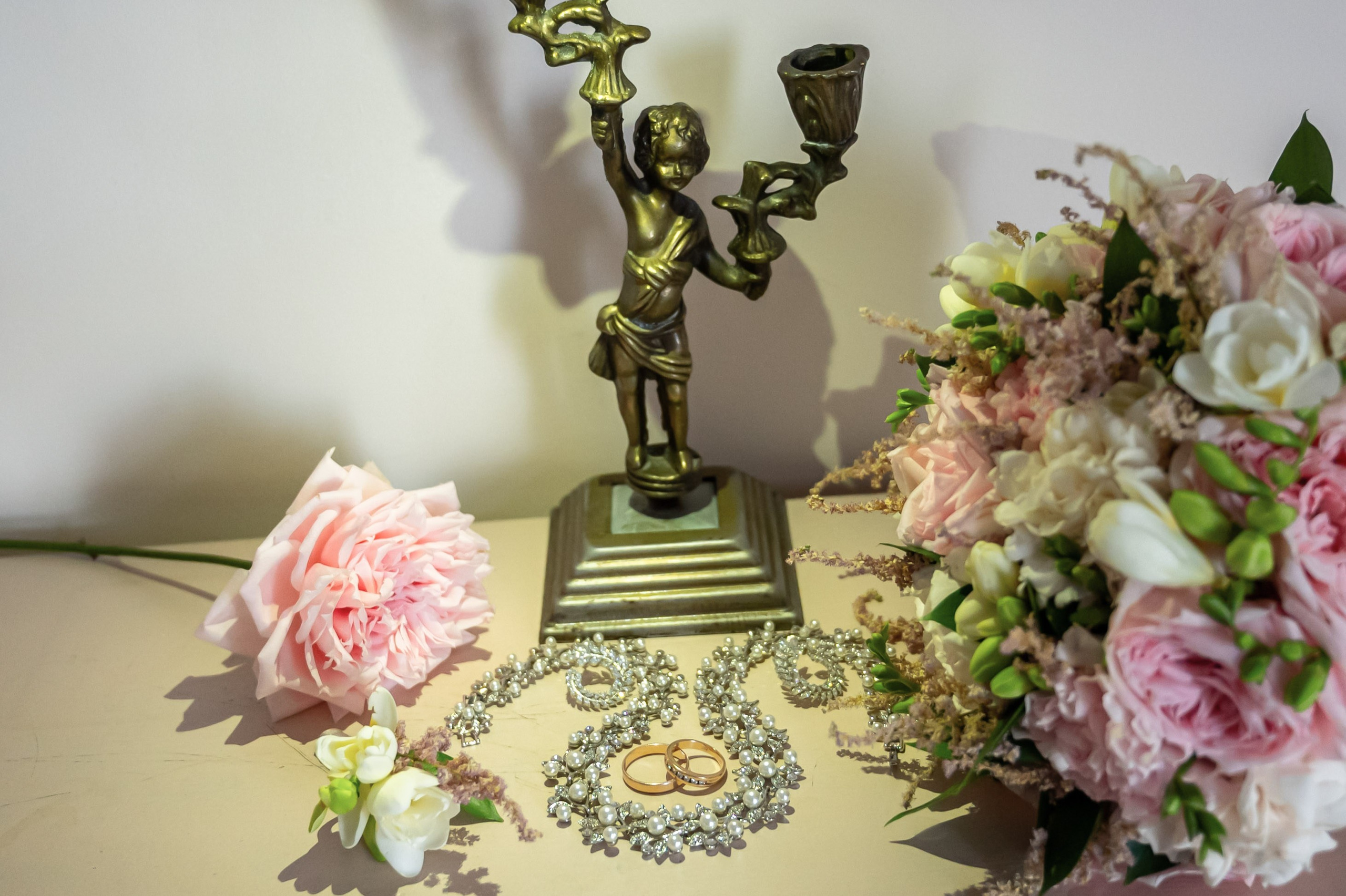 Фотограф видеограф на свадьбу в Москве, подробнее на странице сайта https://foto-video-svadba.ru/