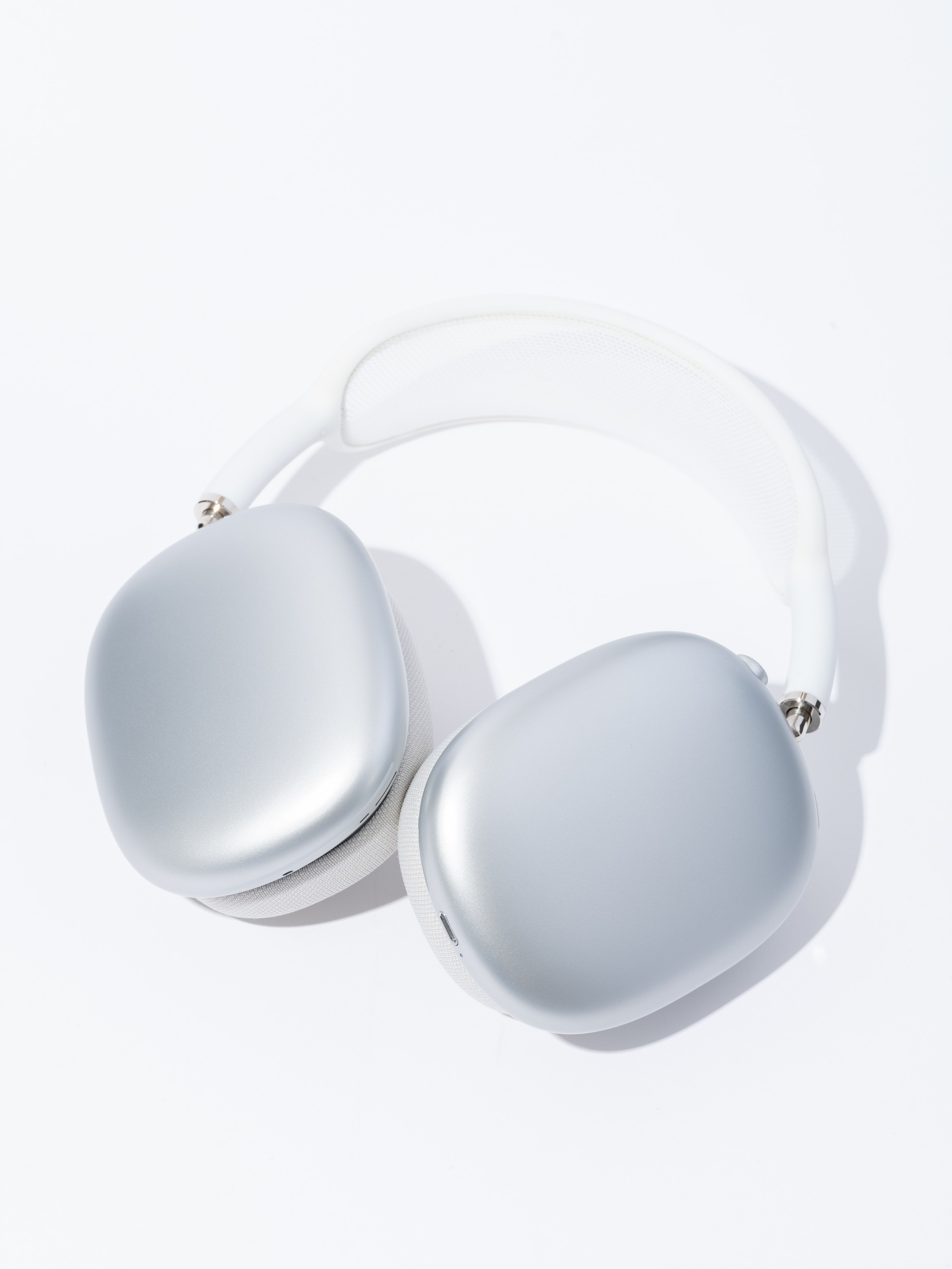 СБОРНАЯ СЪЕМКА ПРЕДМЕТНАЯ НА БЕЛОМ. Студия рекламной и предметной съемки товаров WELKO Studio