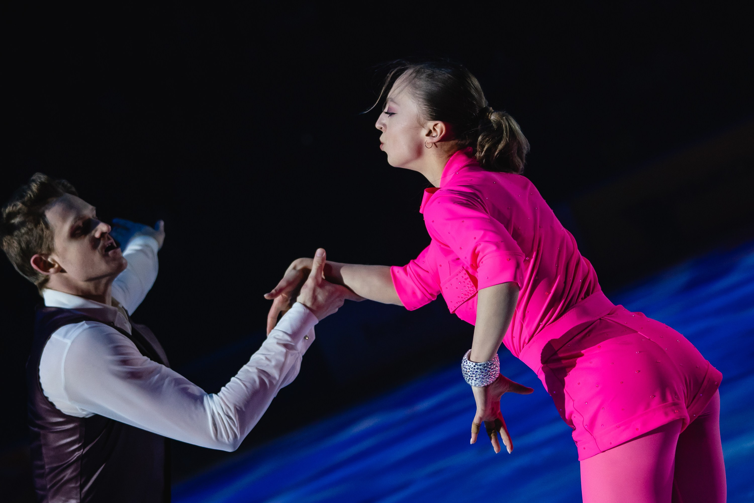 Шоу «Чемпионы на льду» в Новосибирске. Воробьева Ксения — Спортивный и танцевальный фотограф Новосибирск