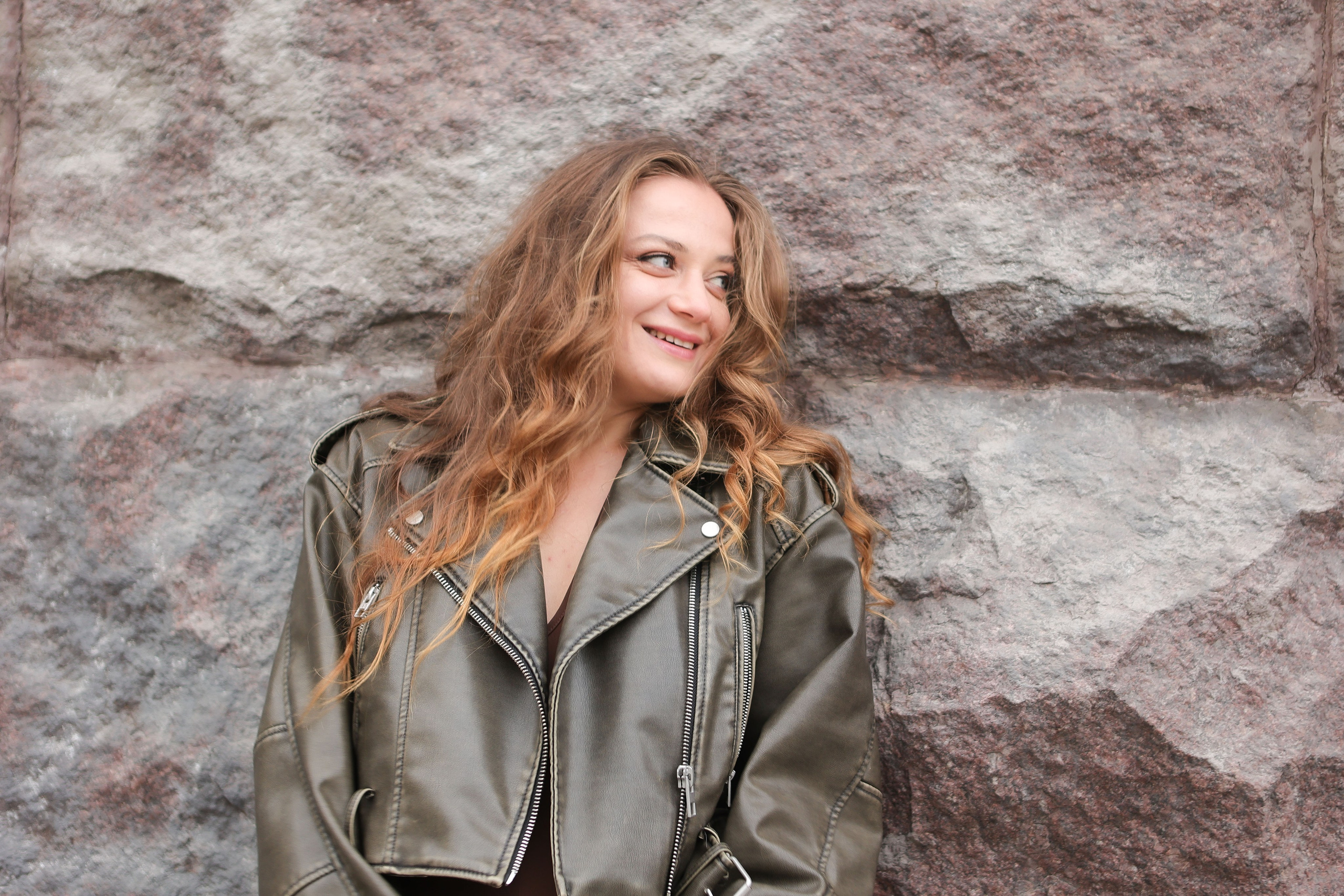 Съемка на крыше. Анастасия. Фотограф для вас и вашего бизнеса в Москве Альбина Никифоров