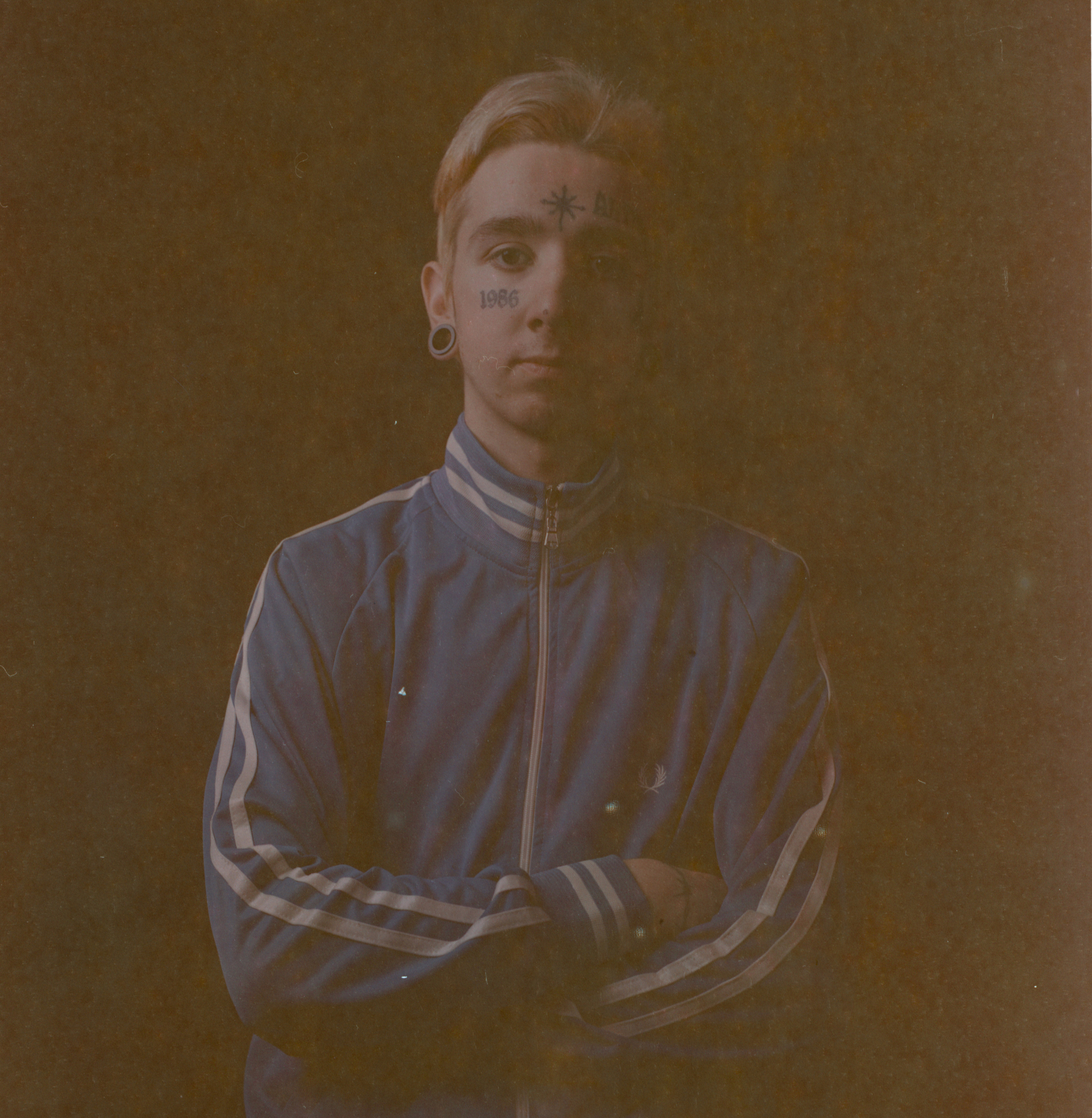 Фотосъёмка на плёнку Свема ЦО32Д 1986 года выпуска. Илья Михачёв Фотограф ПРО людей