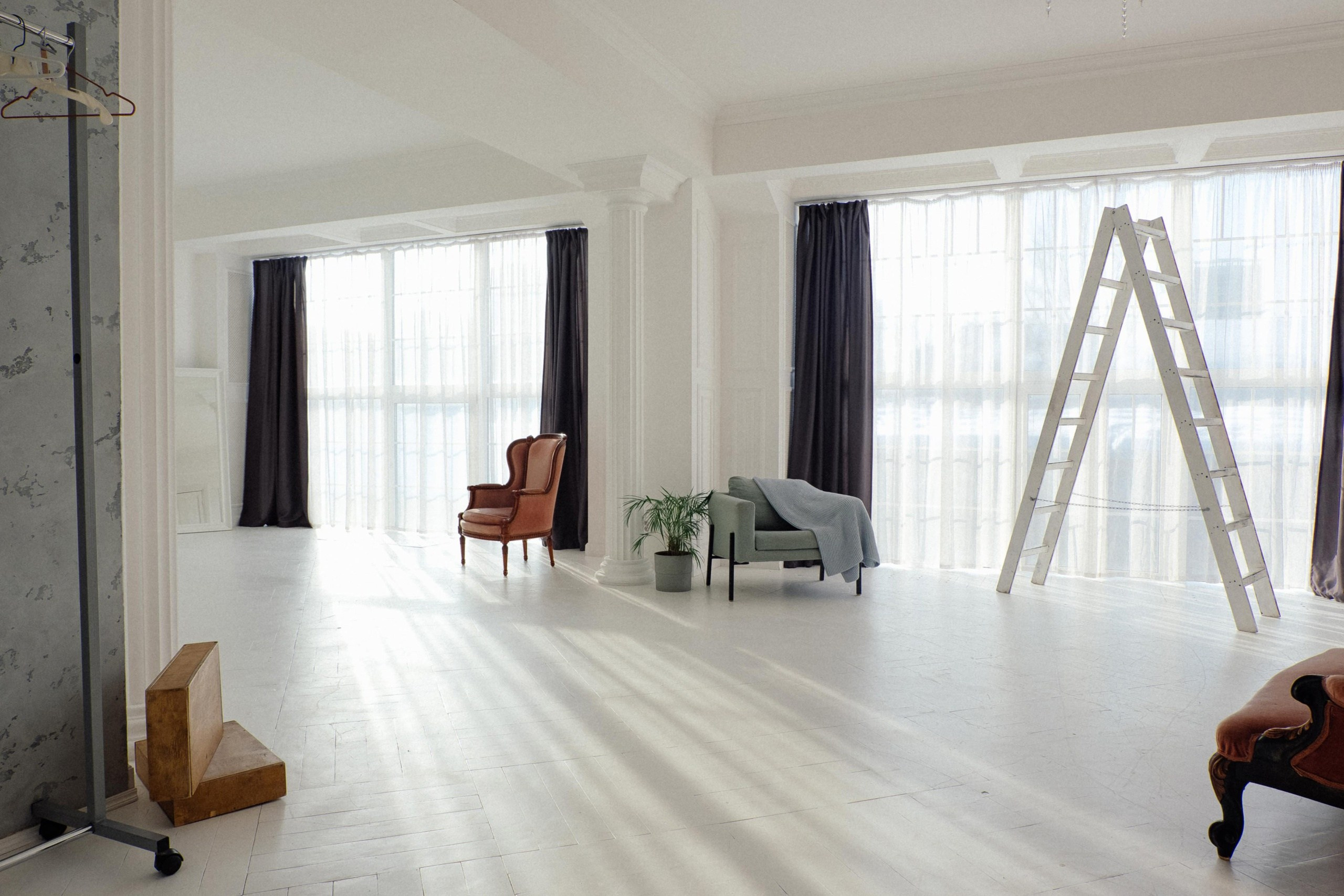 Студии для свадебной фотосессии. Свадебный и портретный фотограф в Новосибирске Любовь Исакова