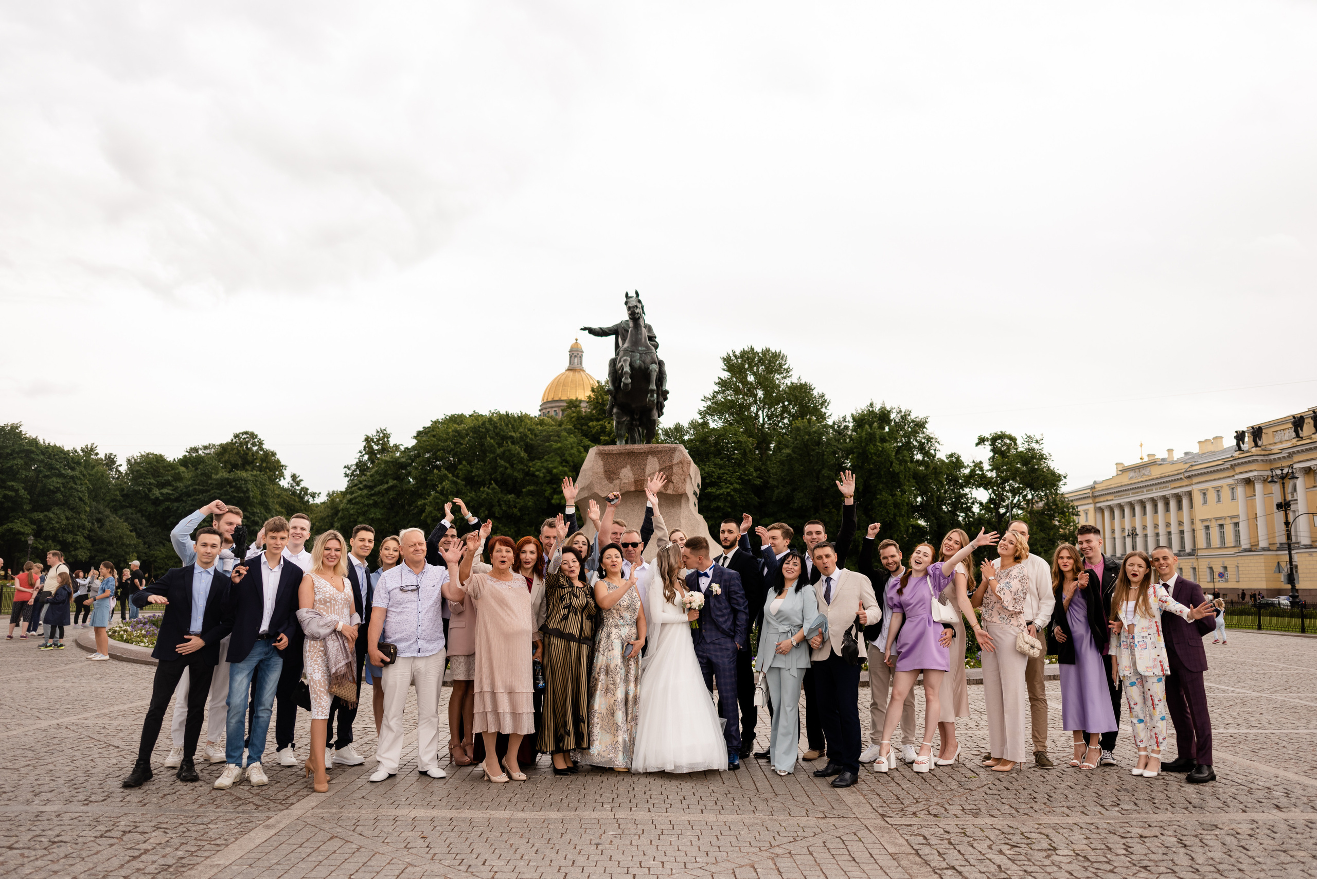 Места для свадебной фотосессии в Петербурге. Свадебный и семейный фотограф в СПб Валерия Фомичева