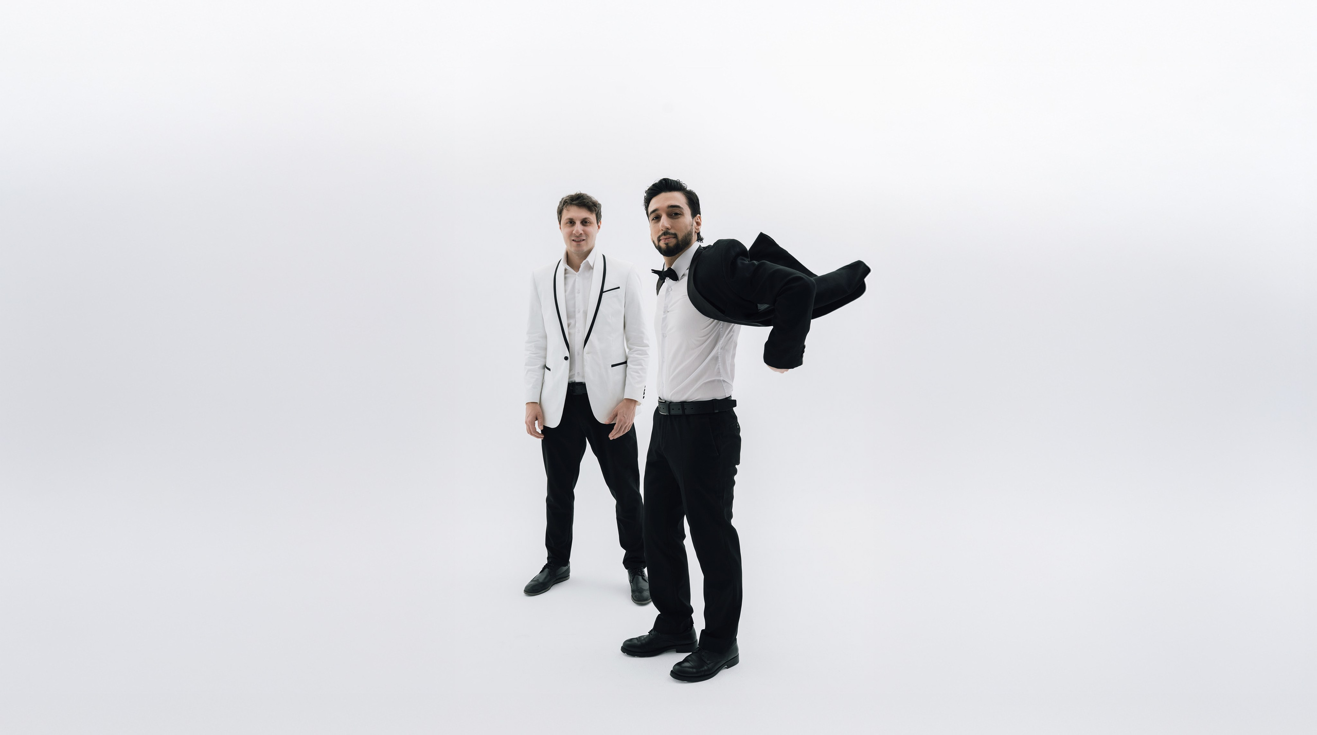 Ведущие мероприятия 1+1