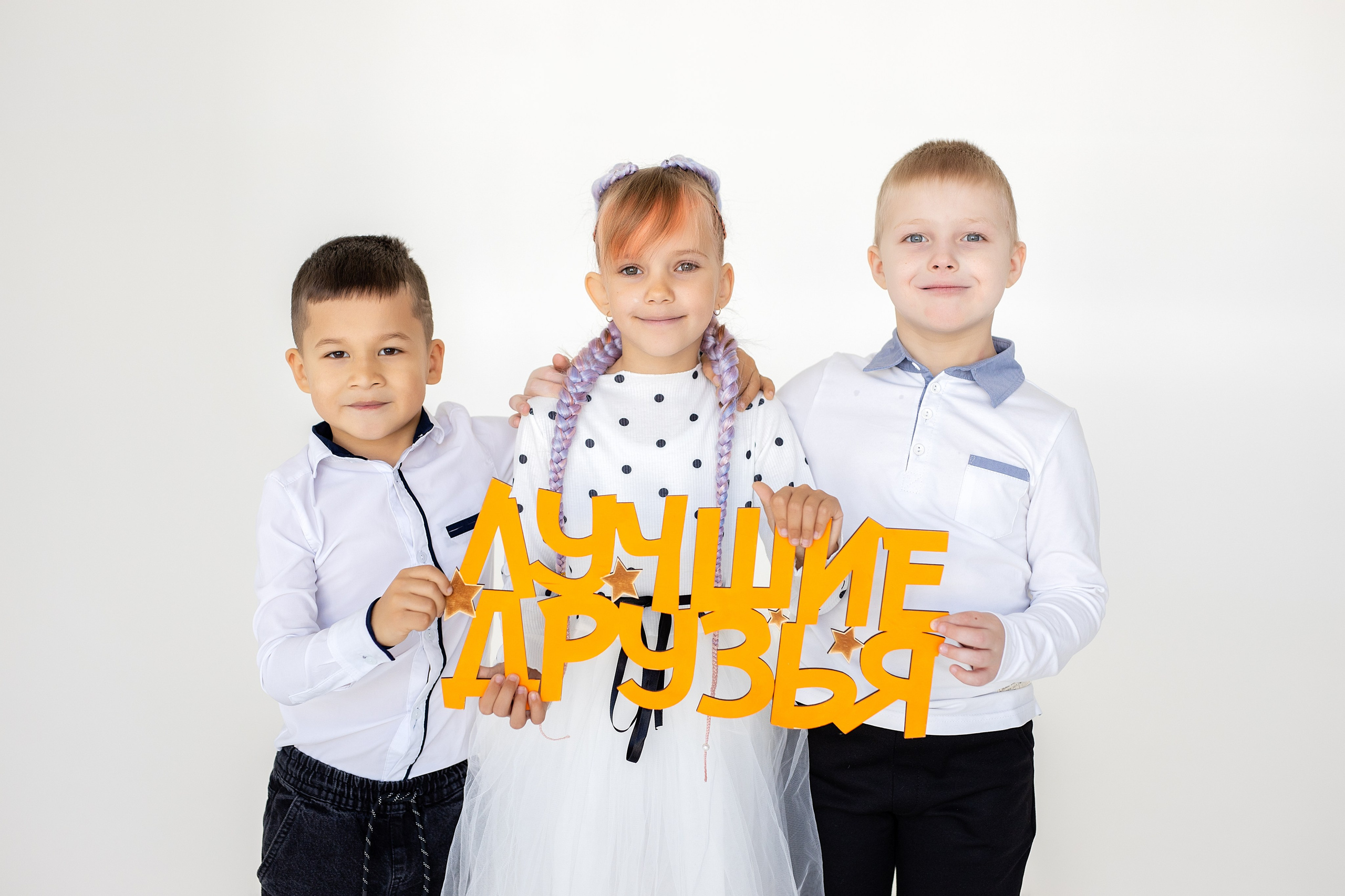 Детский сад 152. Владивосток. Стильный выпускной альбом Владивосток фотограф Вероника Мигачева