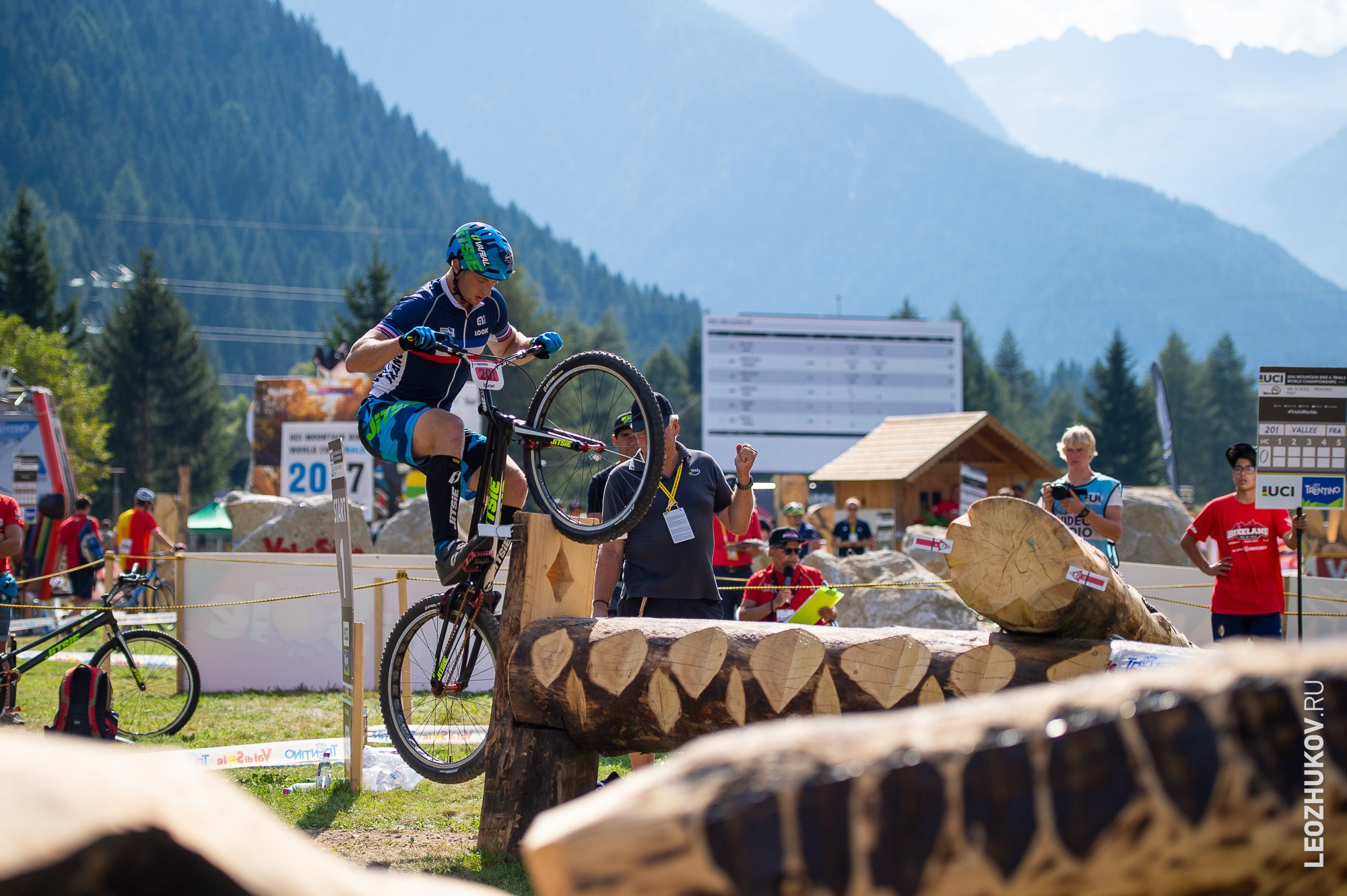 UCI Trials World Championships 2016 — finals. Sports photographer Leonid Zhukov