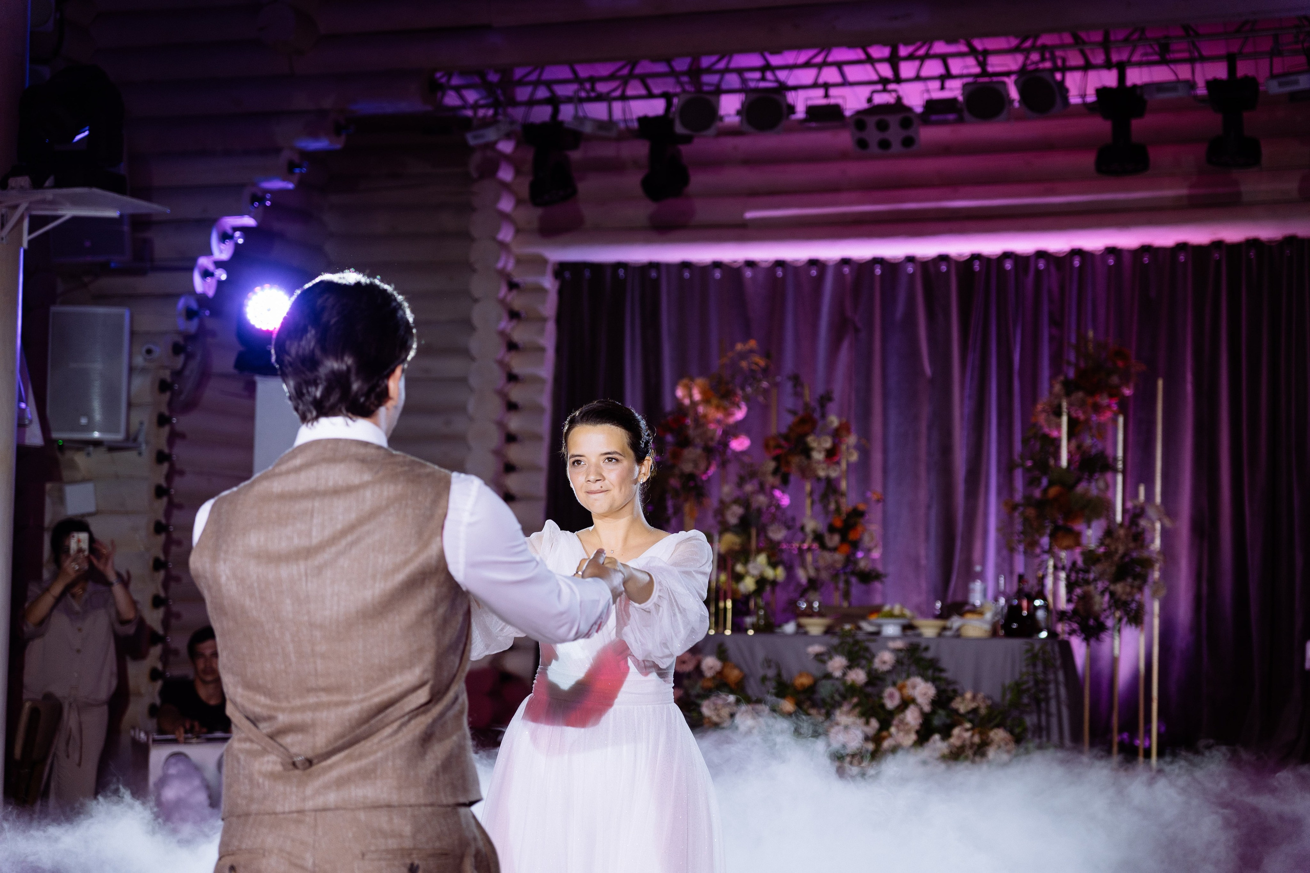 Свадьба Олега и Виктории в клубе «Ближняя дача»