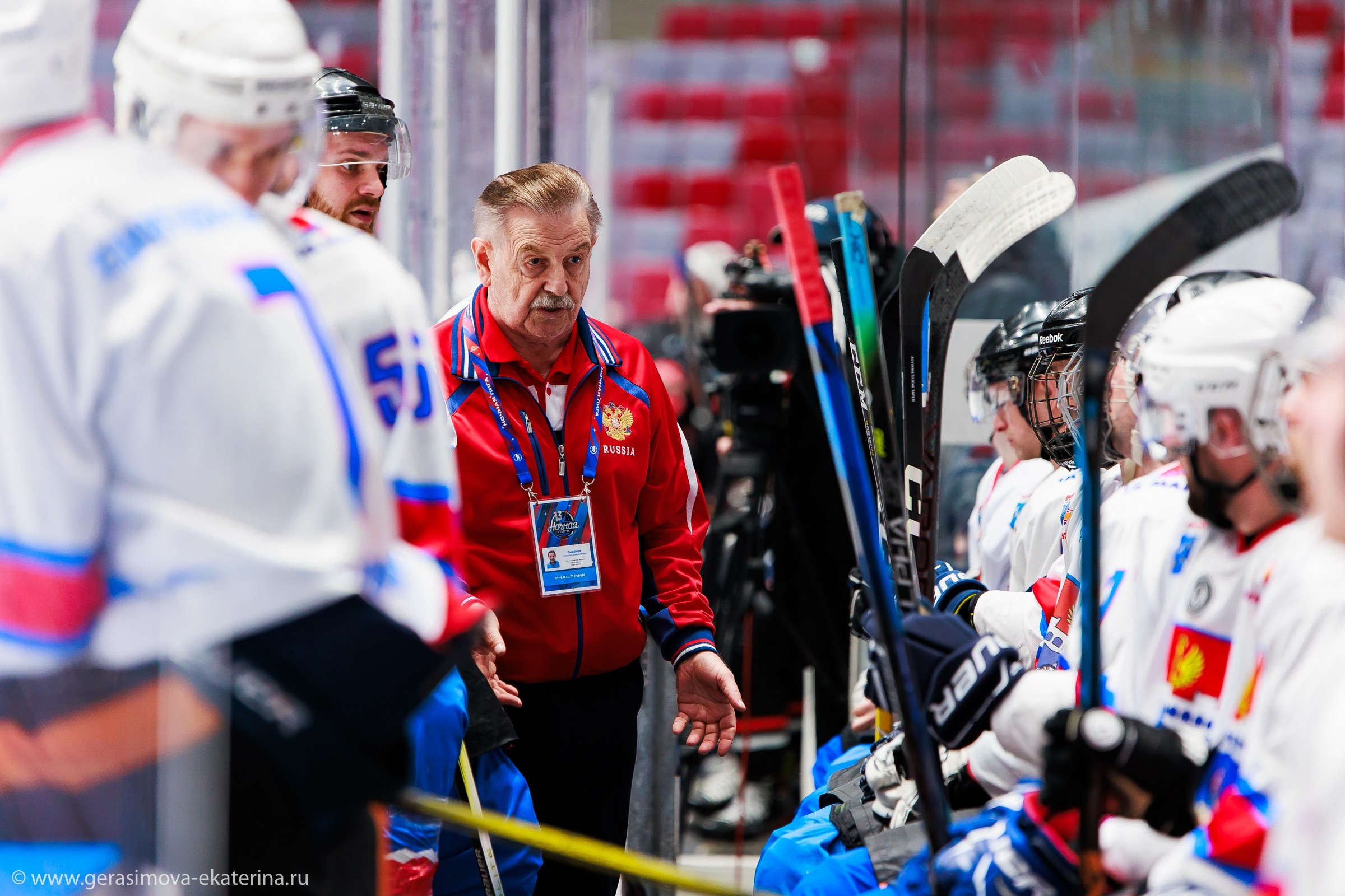 13 Ночная Лига 2024 — фестиваль хоккея. Фотограф Лодейное Поле Екатерина Герасимова в Санкт-Петербурге и Лен. области