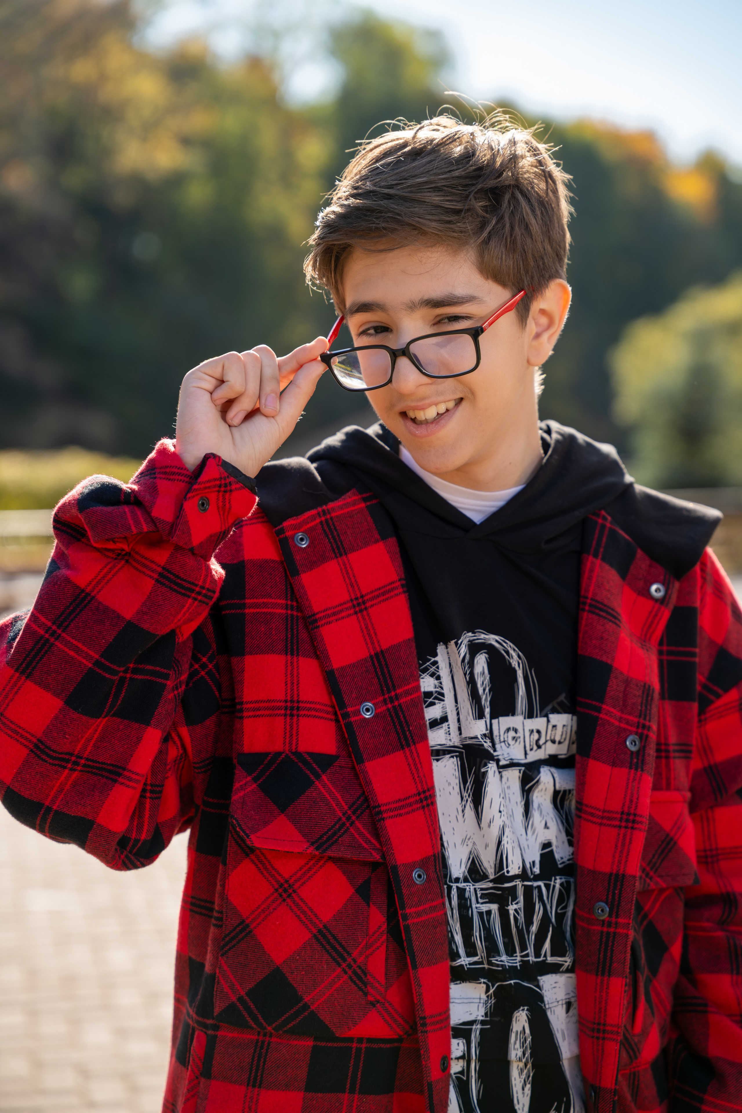 Фотограф на прогулочную фотосессии, фотосъёмка в парке, фотосессии в цветущем саду, студийные фотосессии. «Студия DRONAVT`s» — видеосъёмка и фотография г. Москва