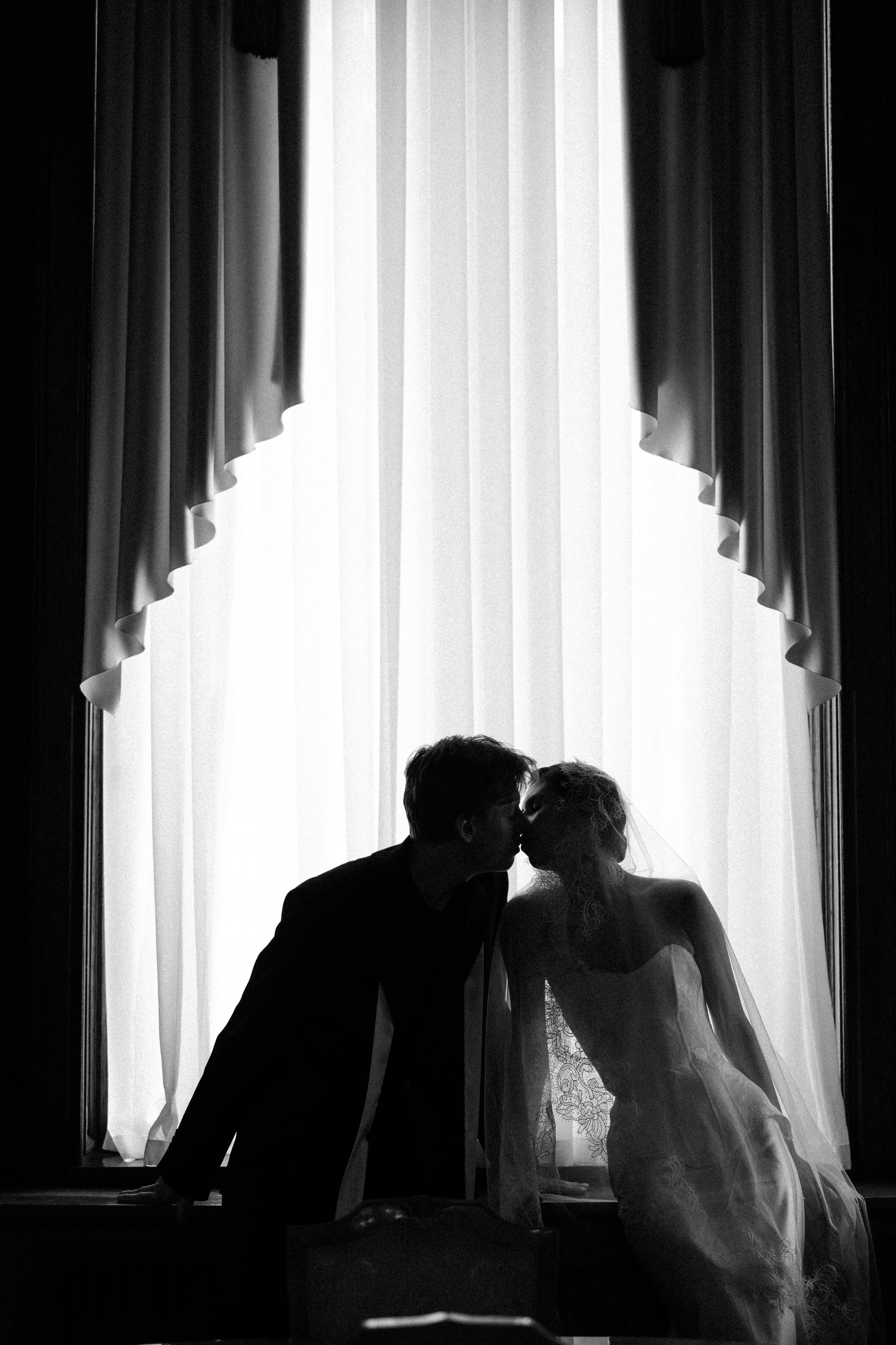 Запах тела твоего, тела твоего звон…. Свадебный фотограф в Санкт-Петербурге Баженова Алина