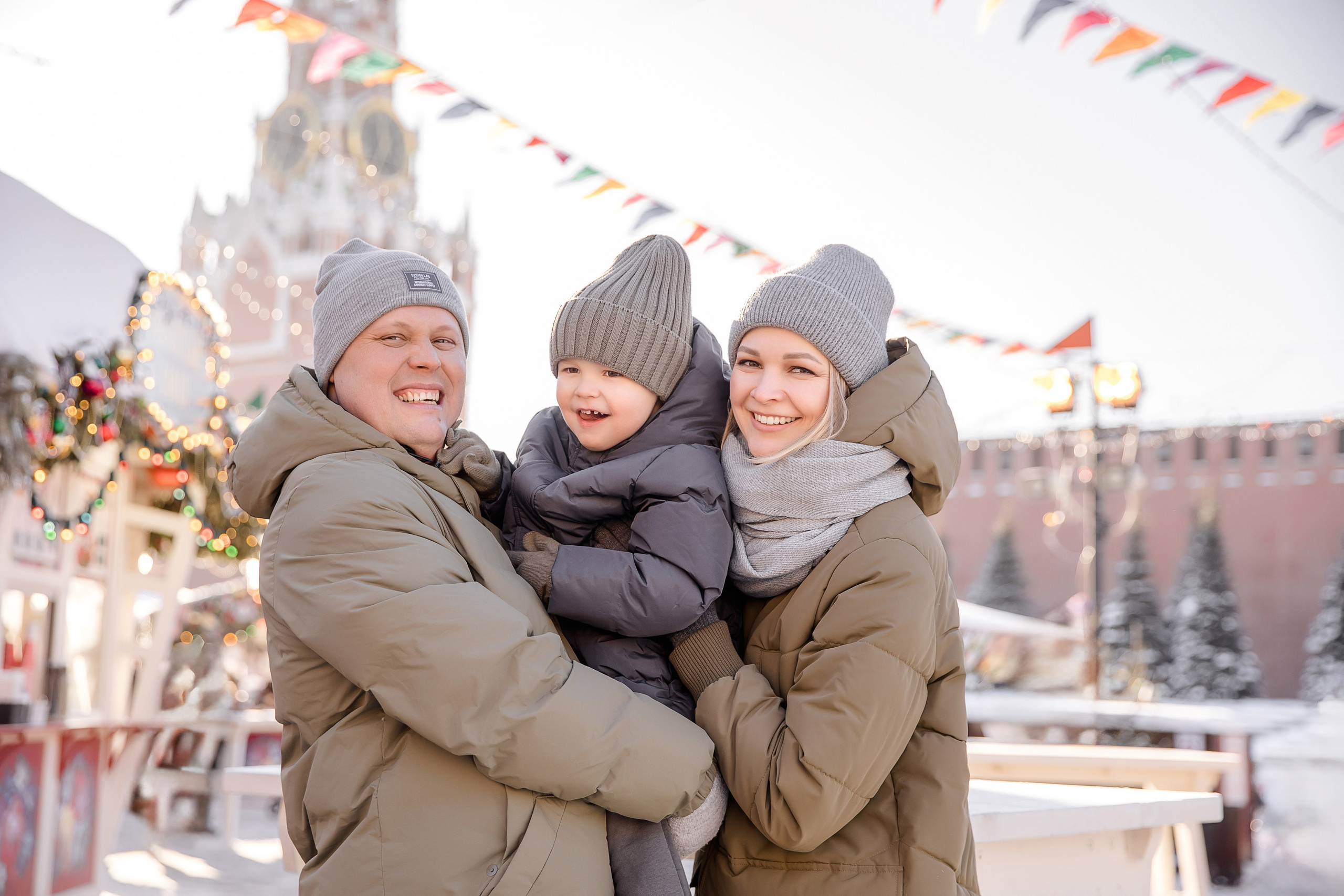 Новогодние фотосессии — уличные локации. Семейный и детский фотограф в Москве Вера Ускова