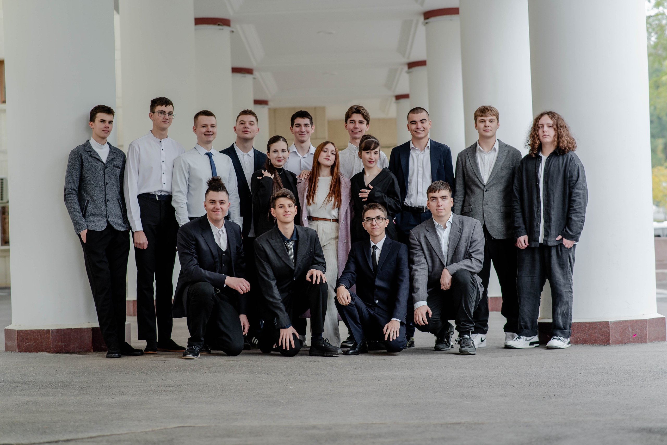 Выпускные (школьные) альбомы (книги) в Ростове-на-Дону. Современные Выпускные Альбомы в Ростове-на-Дону