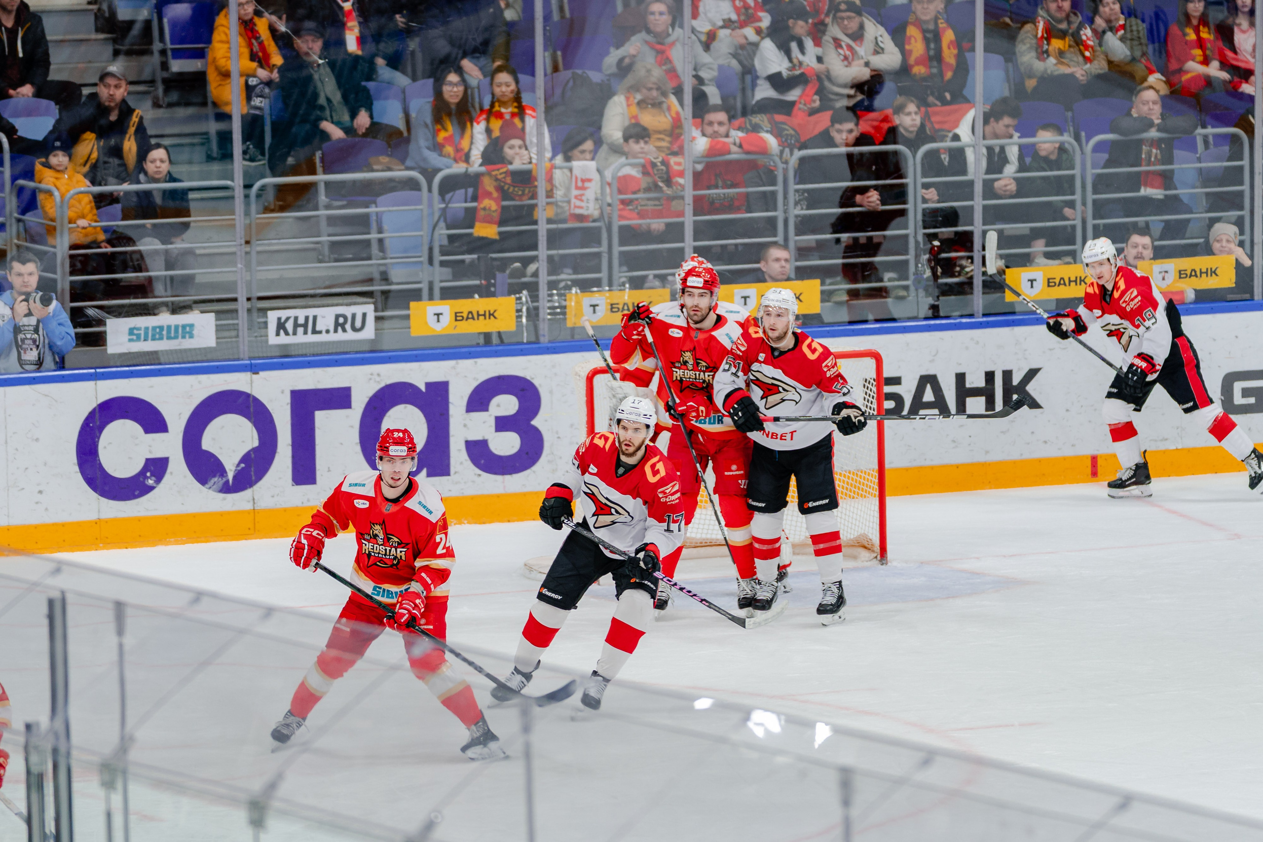 КХЛ КУНЬЛУНЬ РС — АВАНГАРД 22 МАРТА 2025. Репортажный фотограф в Москве Измалков Артем