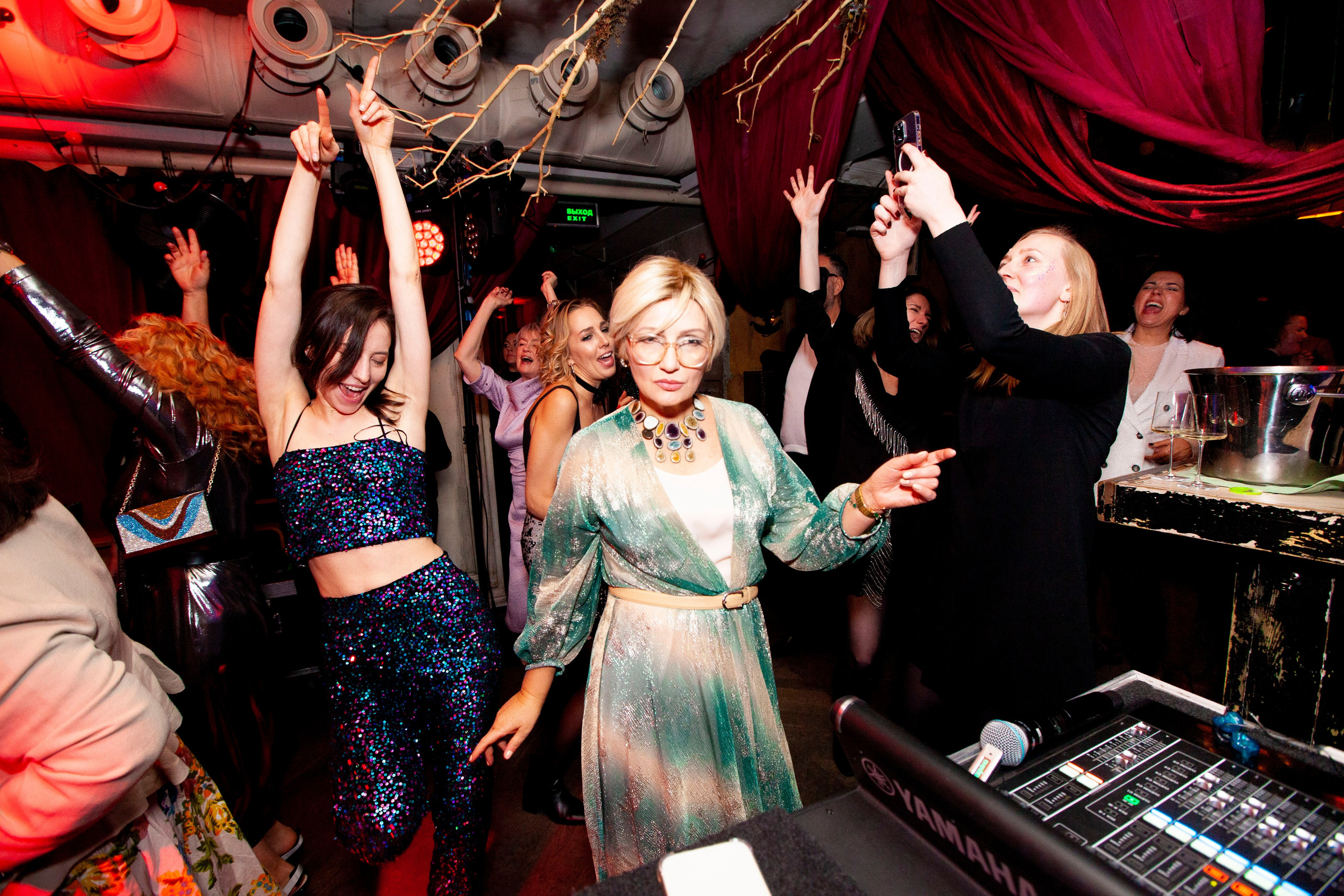 Новогодний корпоратив клуба путешествий Михаила Кожухова. Stanislav Baryshev — People. Emotions. Atmosphere