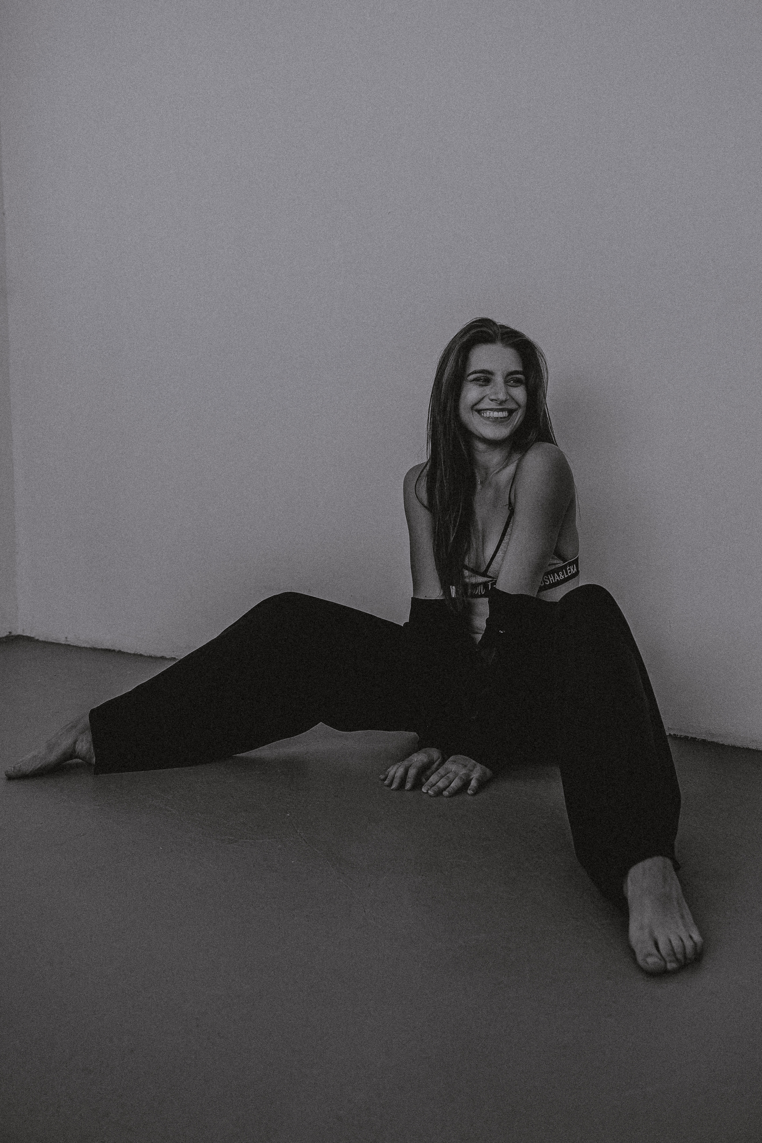 Фотограф в Алматы женский портрет в стиле lifi style