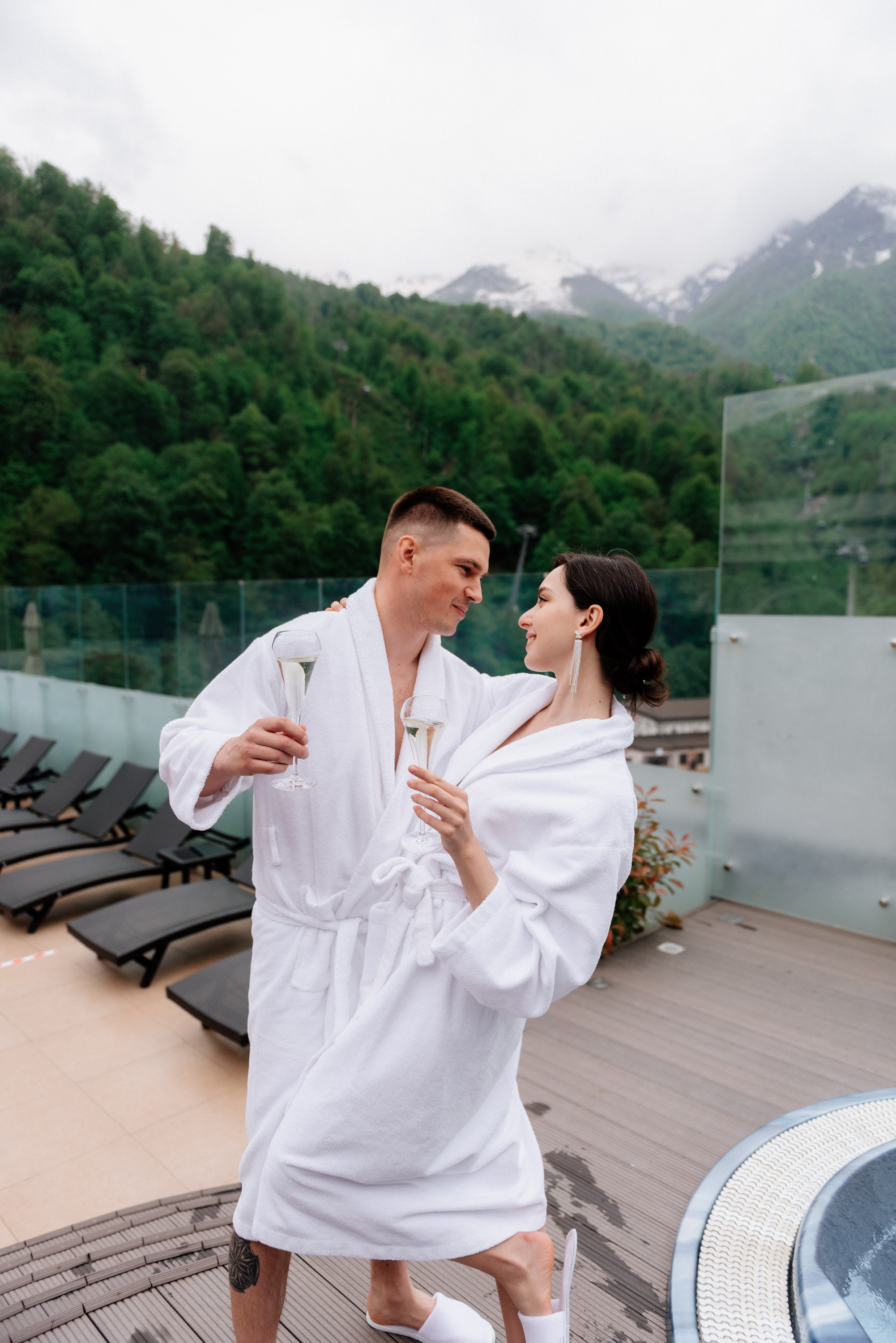 Wedding in the mountains. Fedor Lemeshko — Destination Wedding and Family Lifestyle photographer