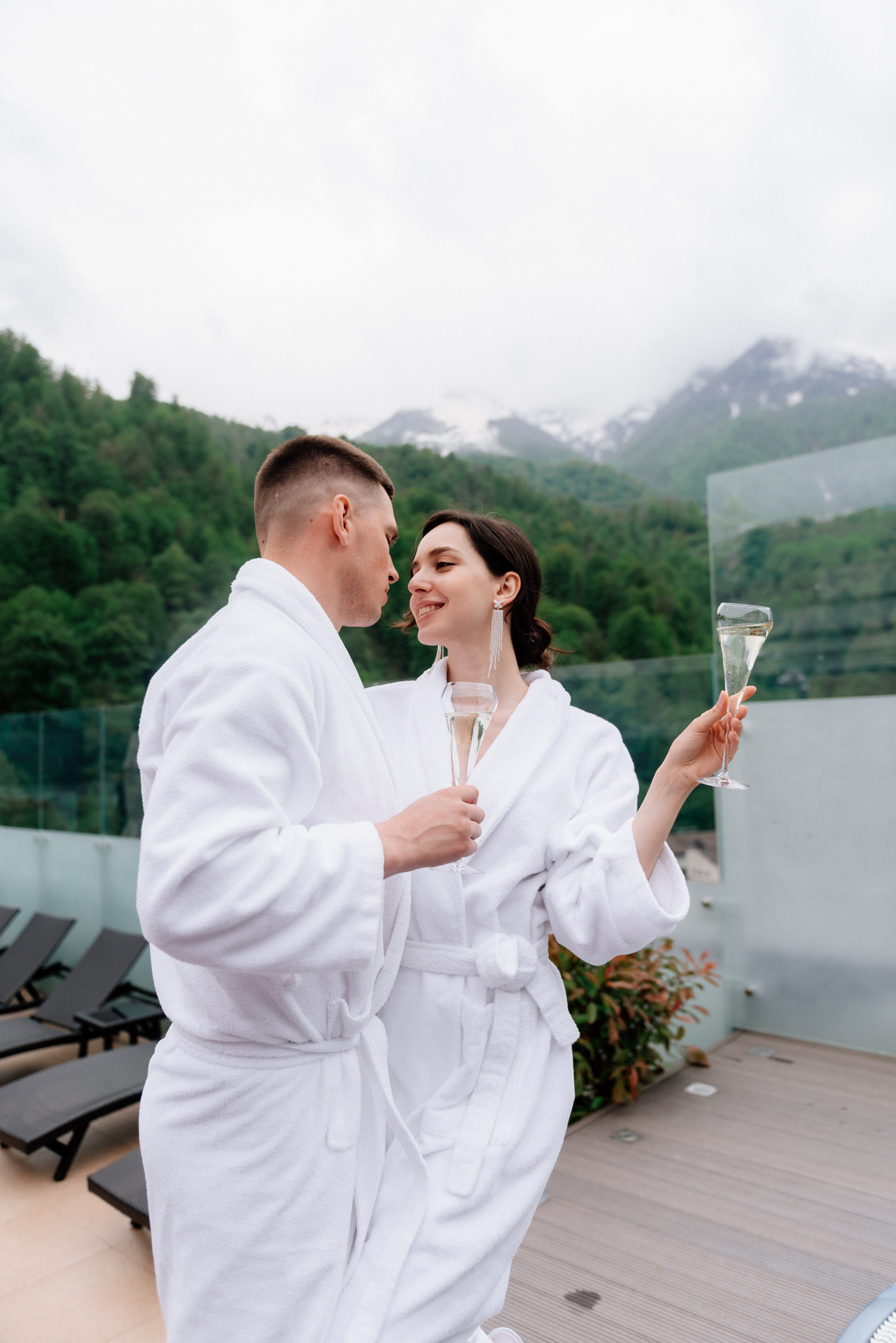 Wedding in the mountains. Fedor Lemeshko — Destination Wedding and Family Lifestyle photographer