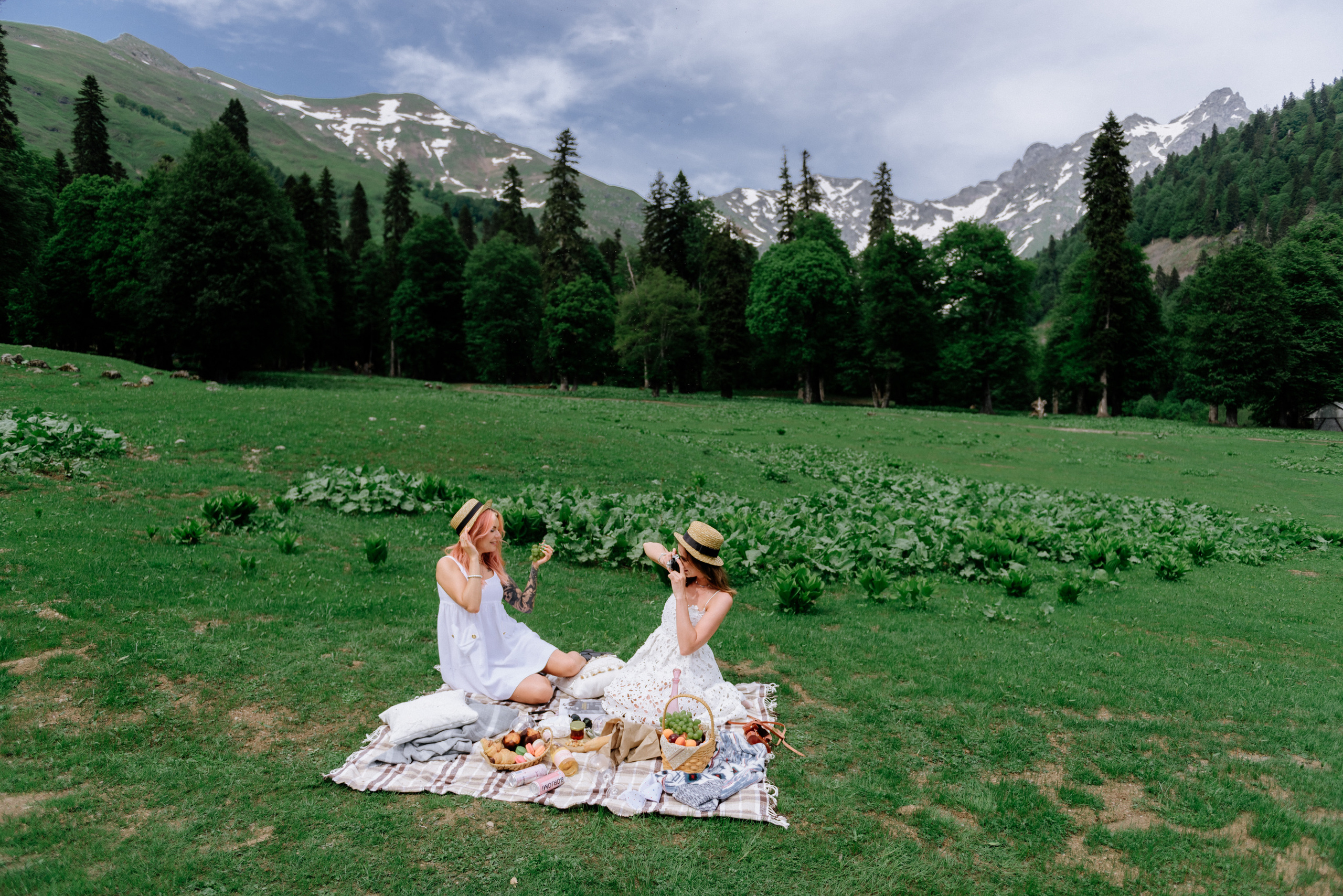 Phototour to the mountains. Fedor Lemeshko — Destination Wedding and Family Lifestyle photographer