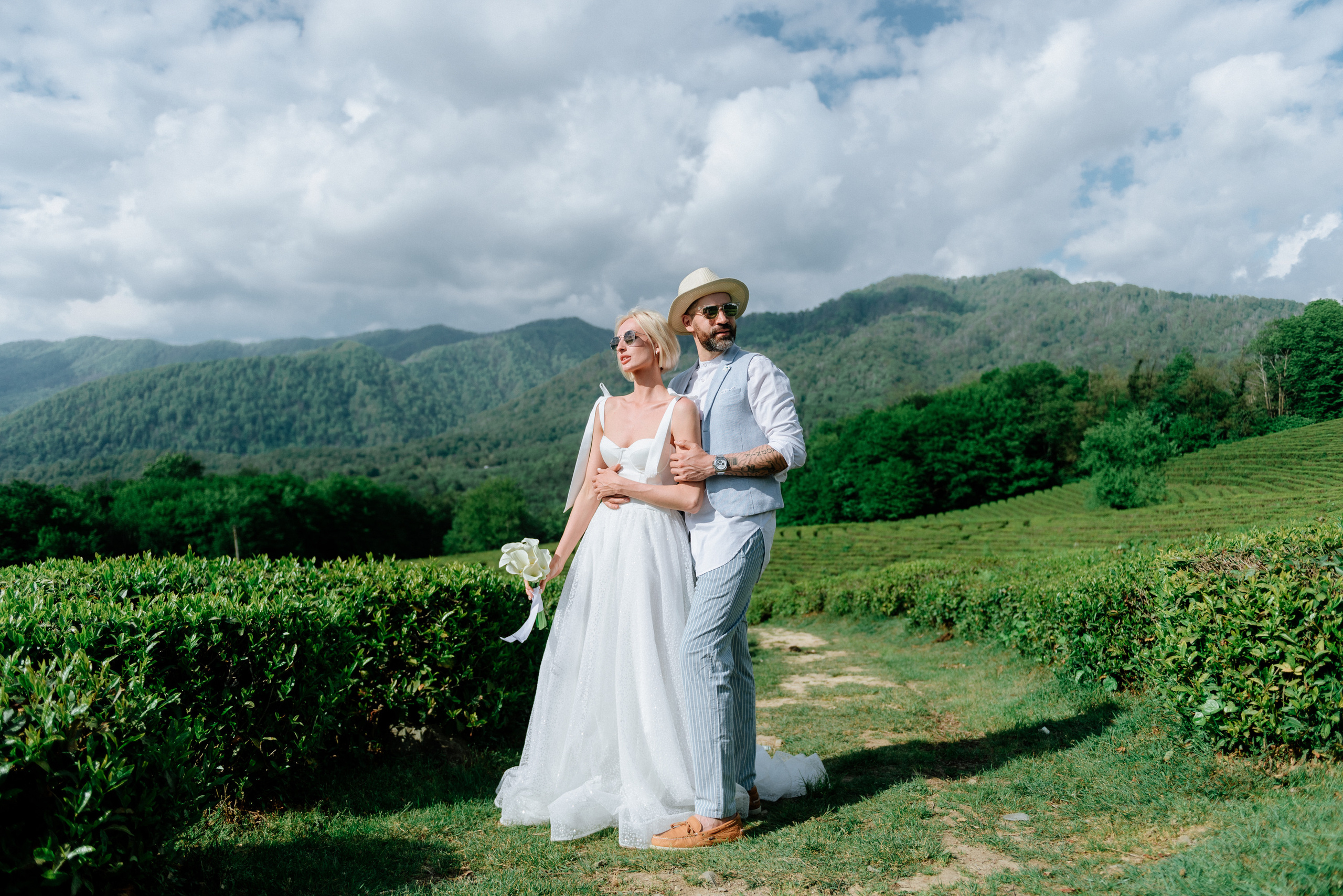 Wedding photoshoot on tea plantations. Fedor Lemeshko — Destination Wedding and Family Lifestyle photographer