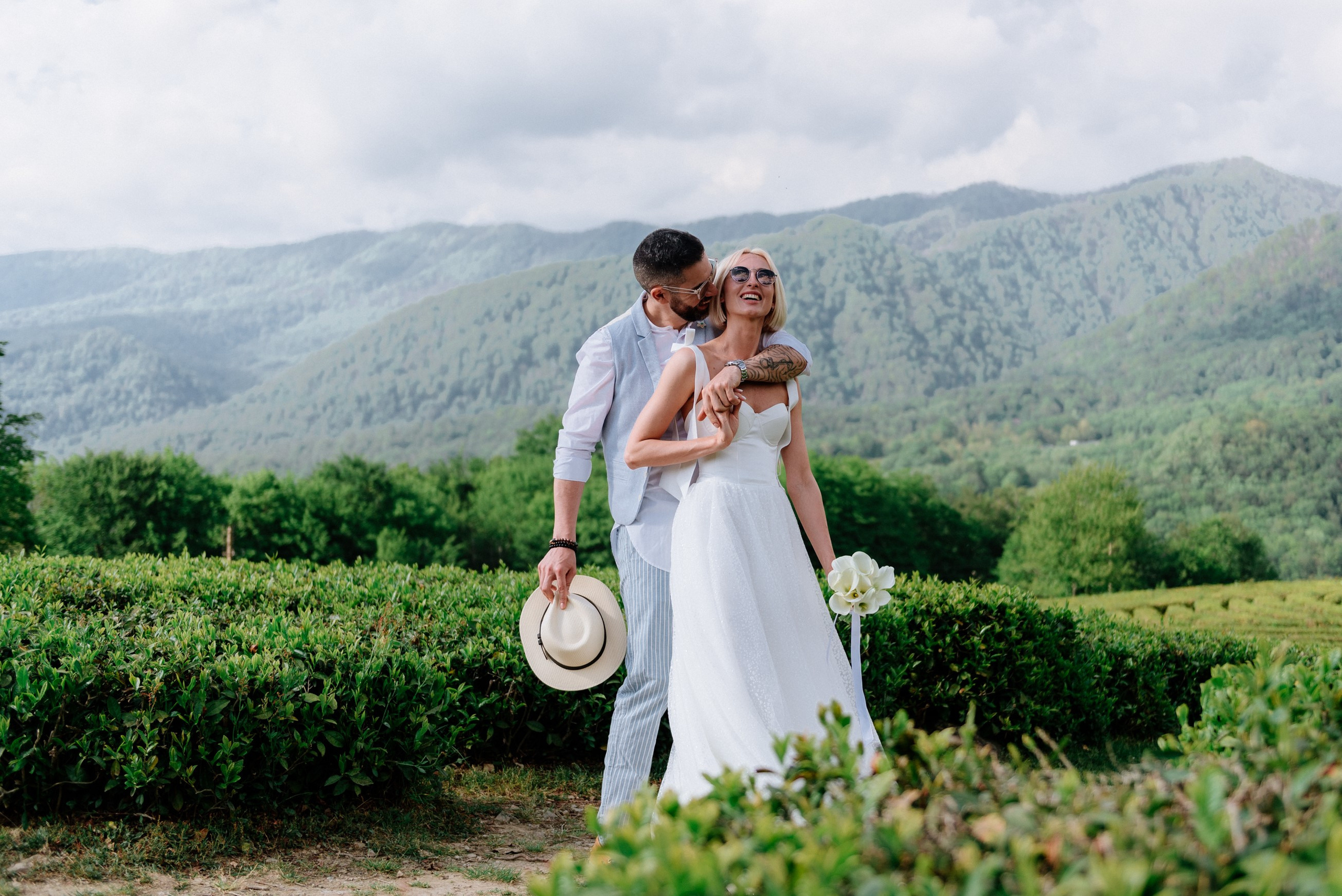 Wedding photoshoot on tea plantations. Fedor Lemeshko — Destination Wedding and Family Lifestyle photographer