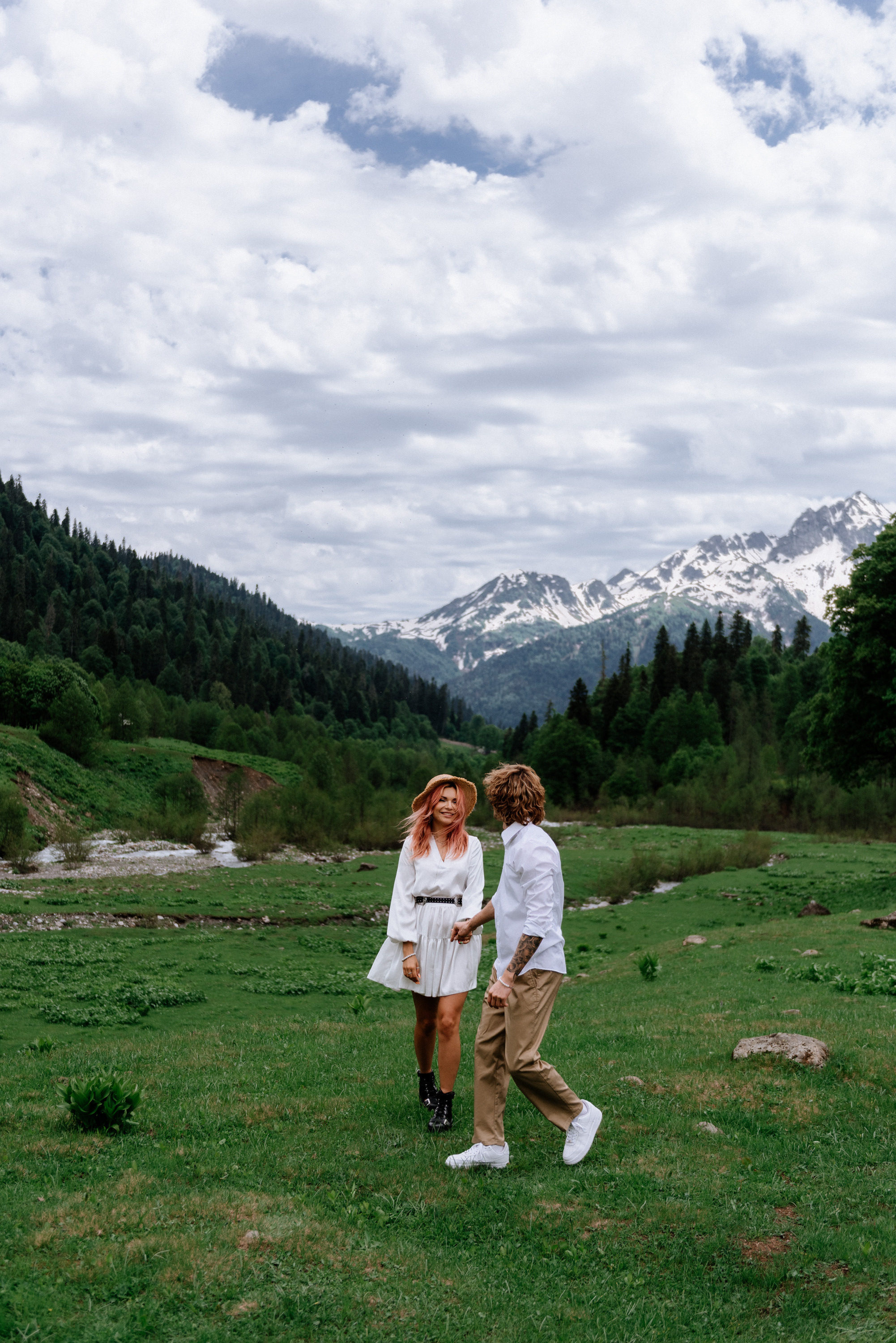 Phototour to the mountains. Fedor Lemeshko — Destination Wedding and Family Lifestyle photographer