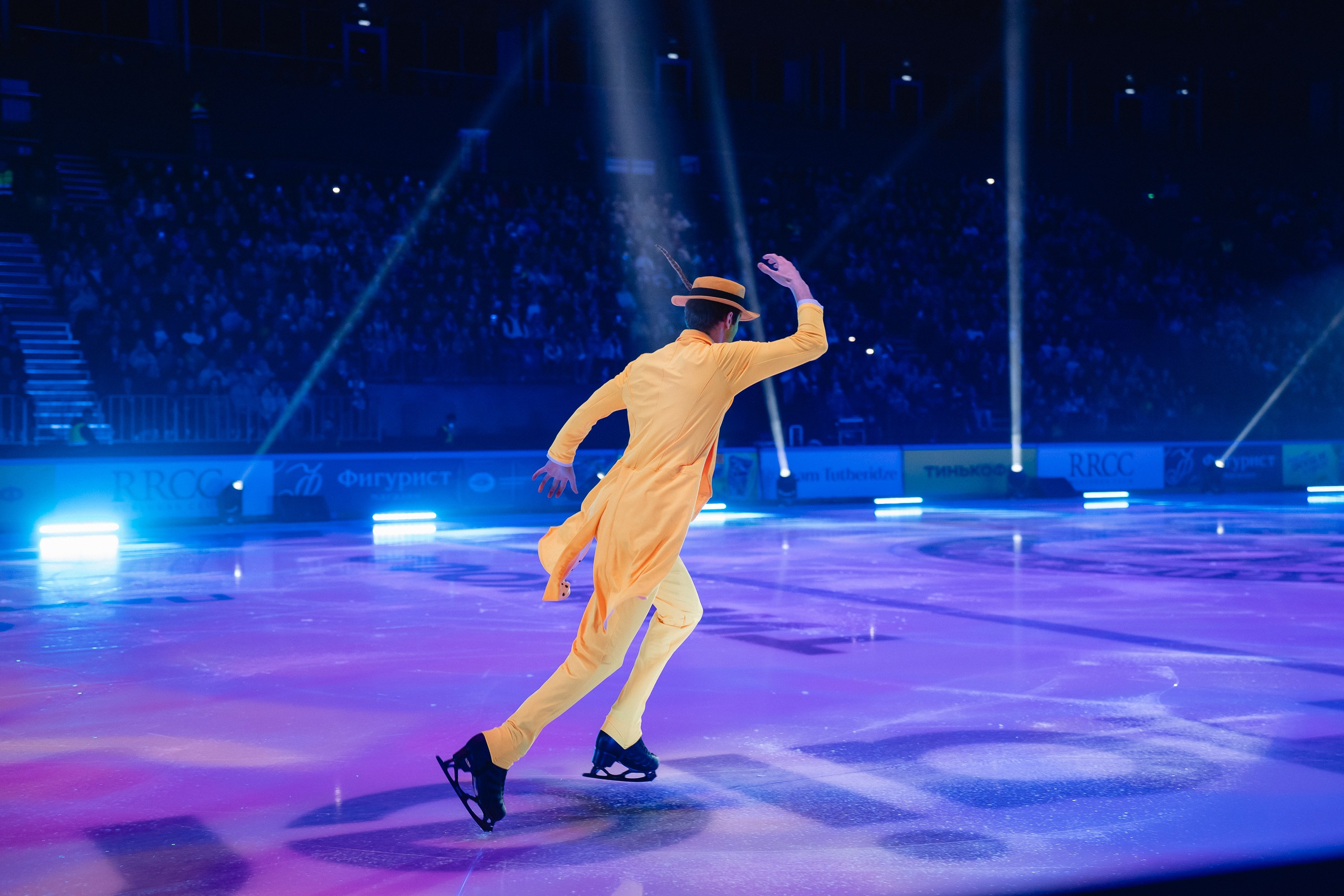 Шоу «Чемпионы на льду» в Новосибирске. Воробьева Ксения — Спортивный и танцевальный фотограф Новосибирск
