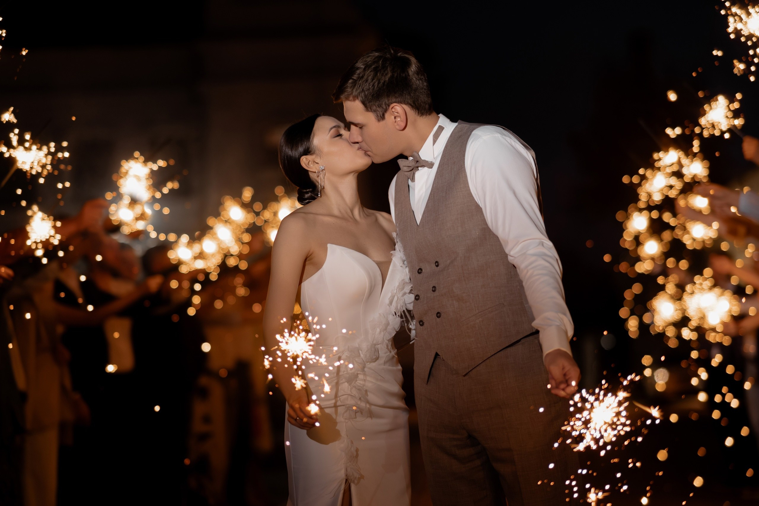 Фотограф Загородняя. Подрядчики и друзья сети свадебных площадок House for wedding