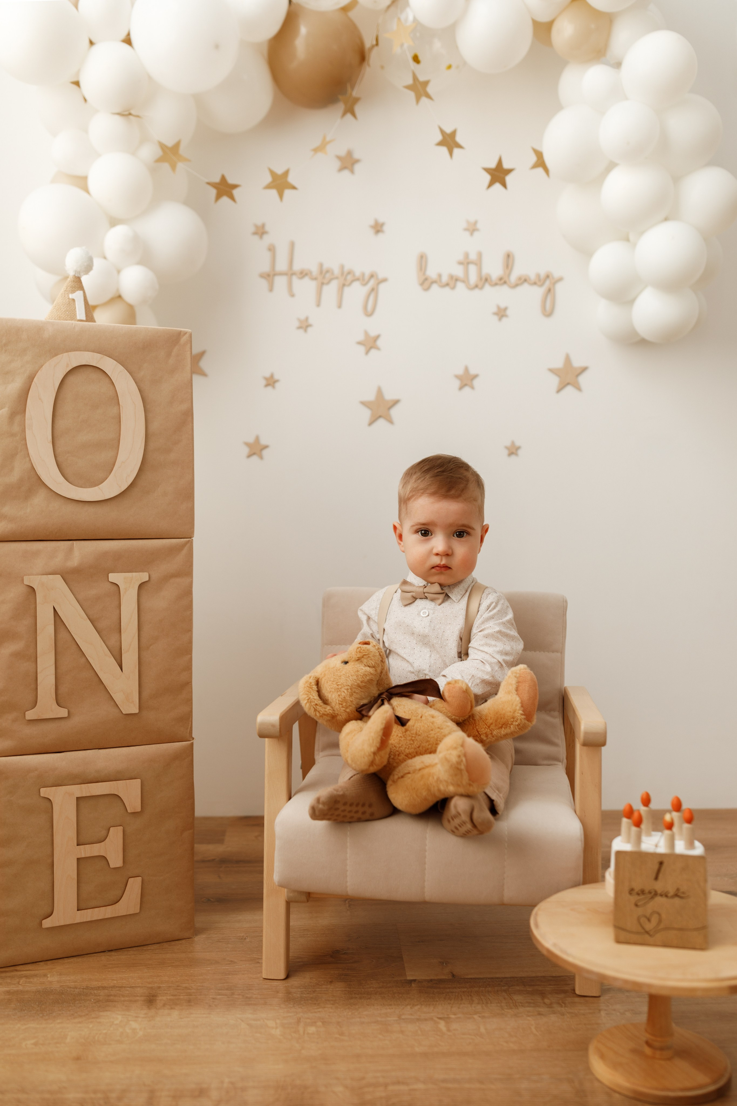 Роману 1 годик. Фотограф на годик Хабаровск Детский и семейный фотограф в Хабаровске Юлия Матвиенко