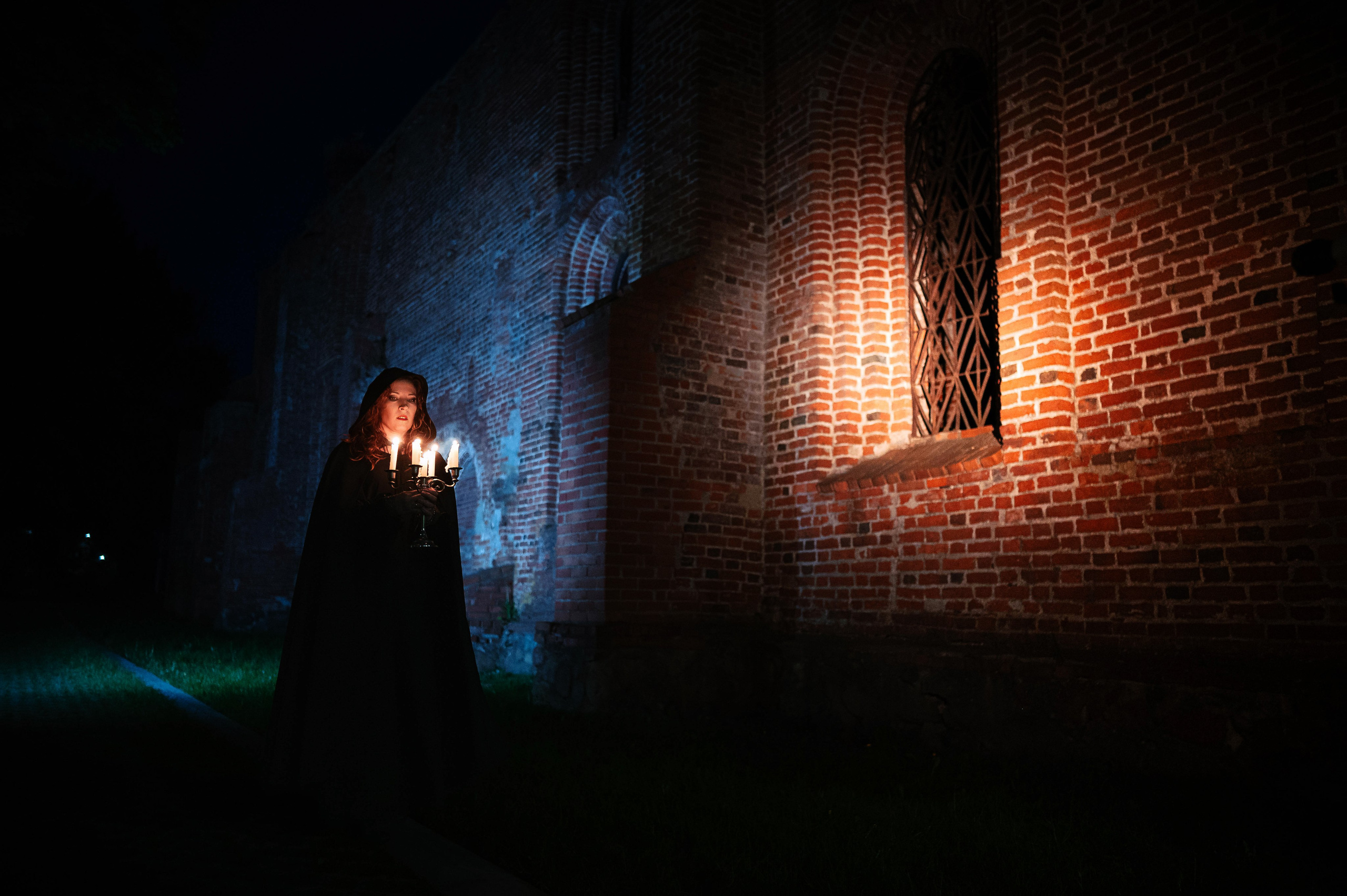 Фотосессия в Знаменске: Дама из замка. Фотосъемка и видеосъемка в Калининграде Liveemotion.pro