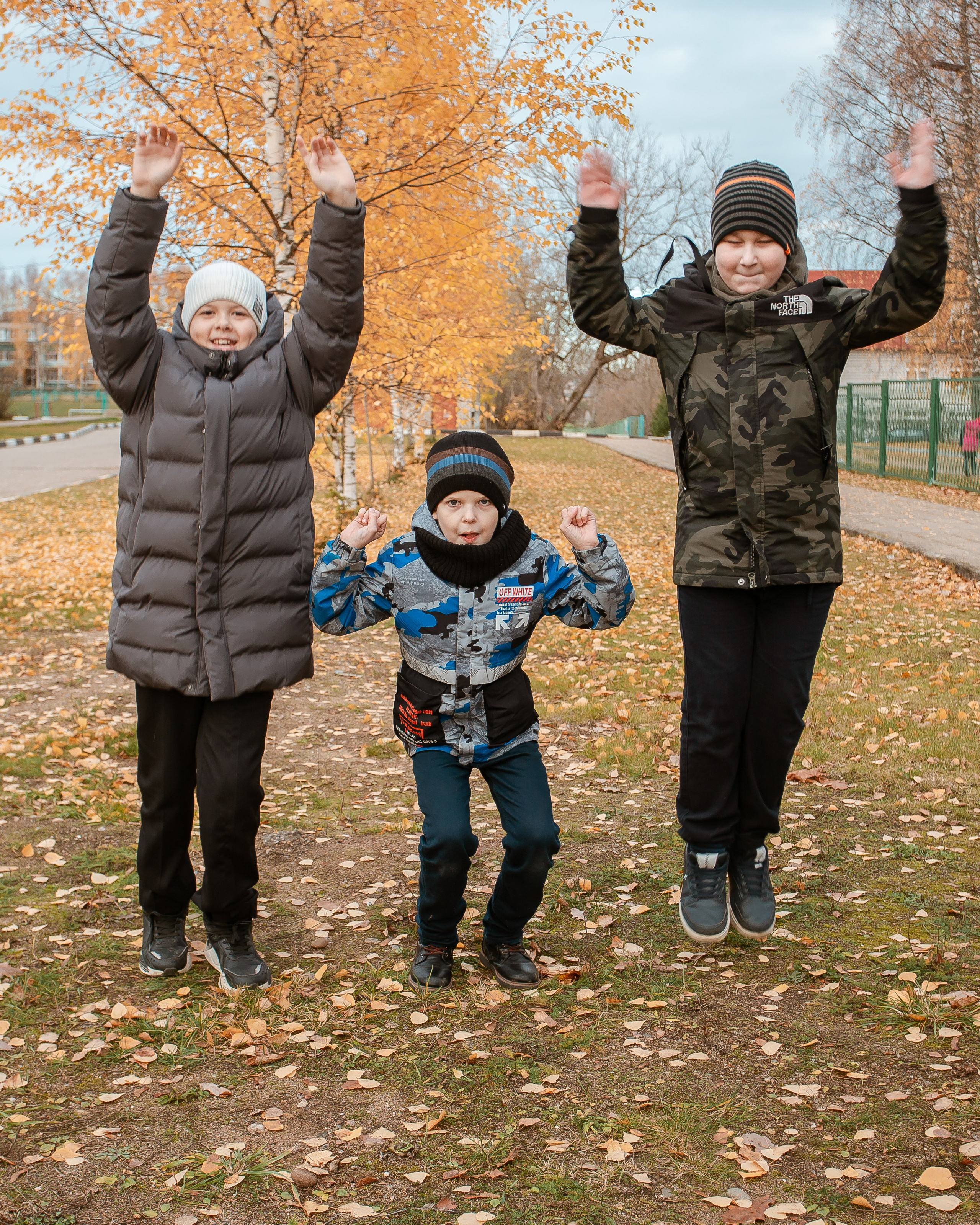 ЗАТО Озерный, школа 1, 4А класс. Студия выпускных альбомов Остров