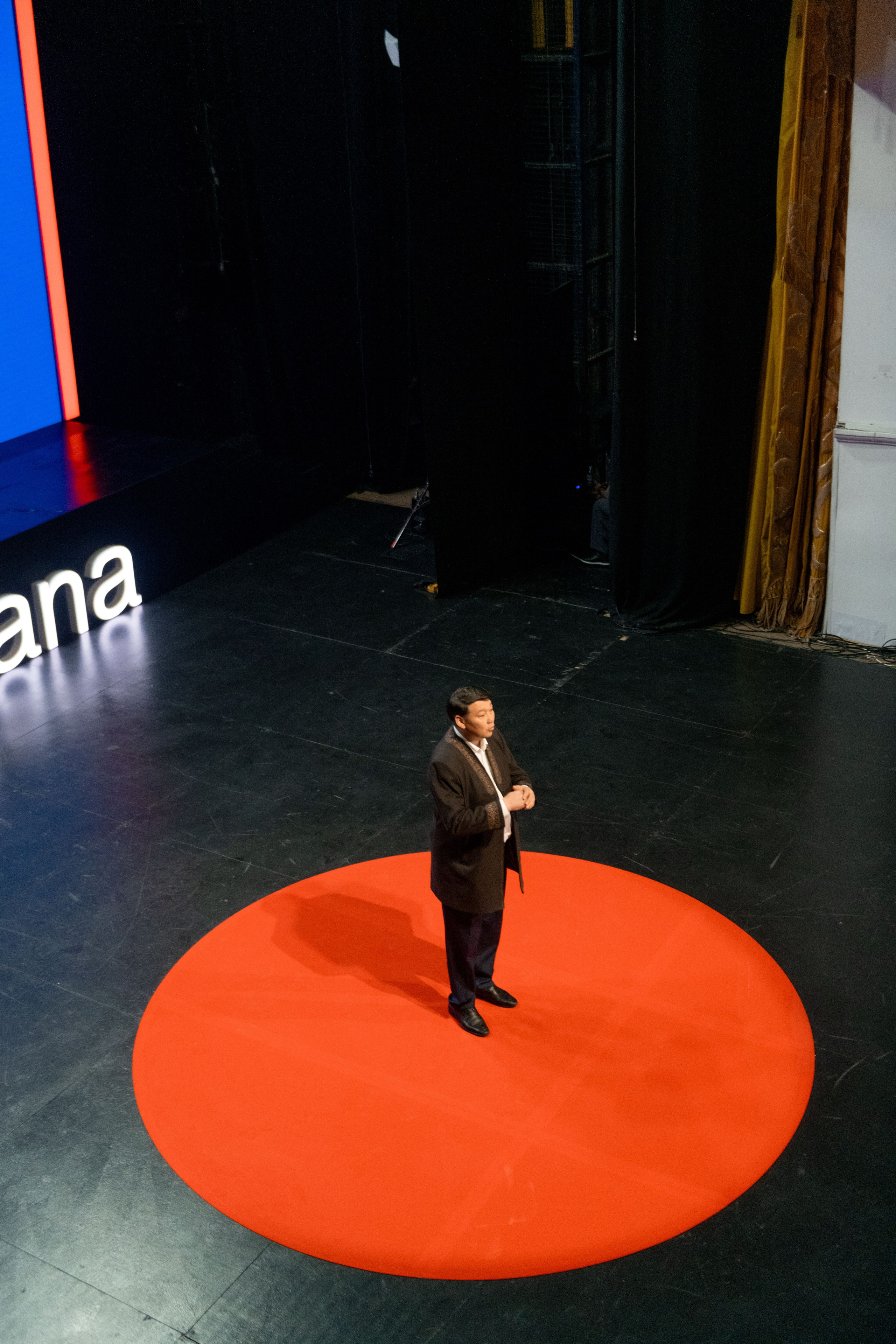 TEDxASTANA. OSPAN ALI photographer