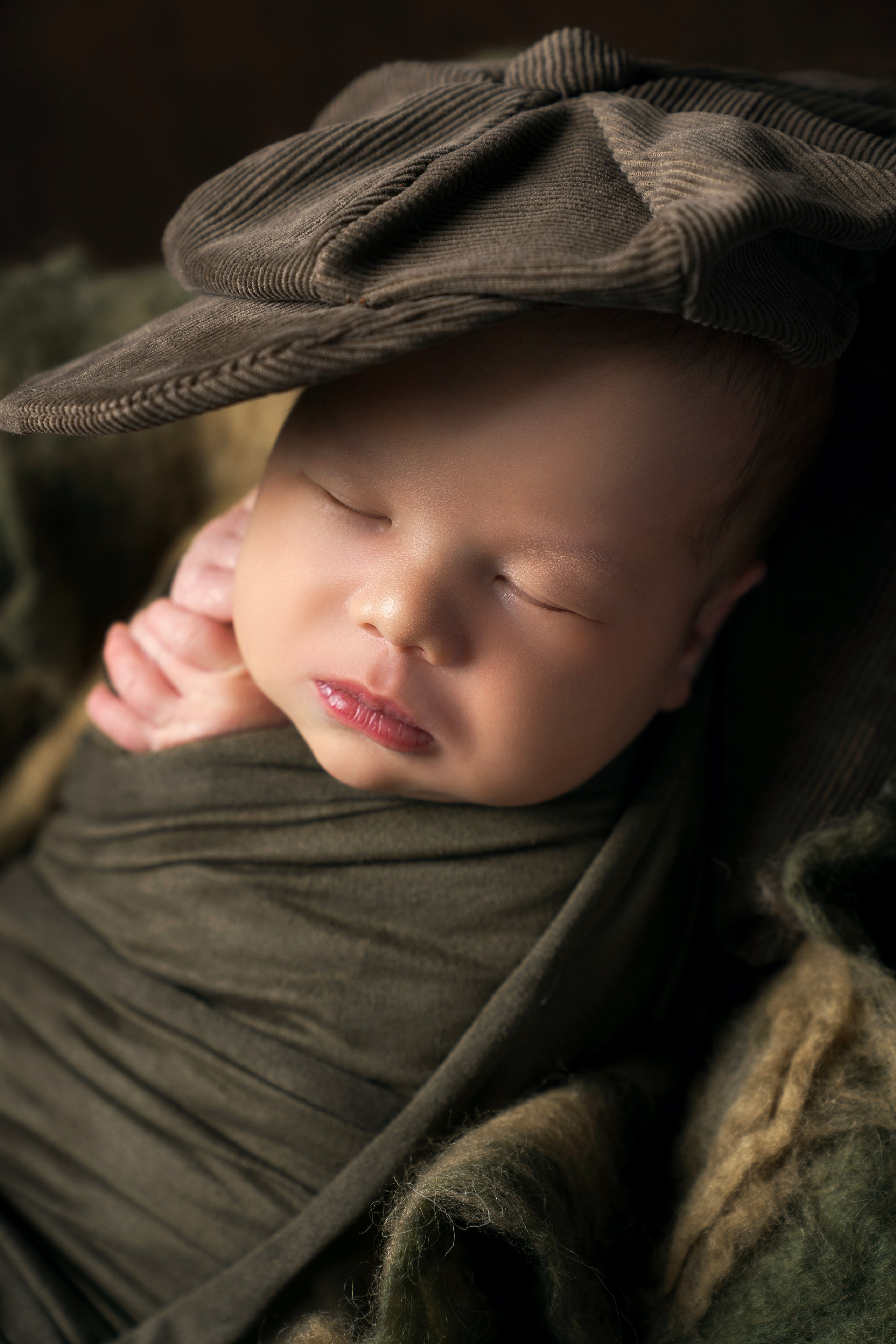 Фотосессия новорожденного (newborn). Фотограф новорожденных, детей до года и беременных в Симферополе