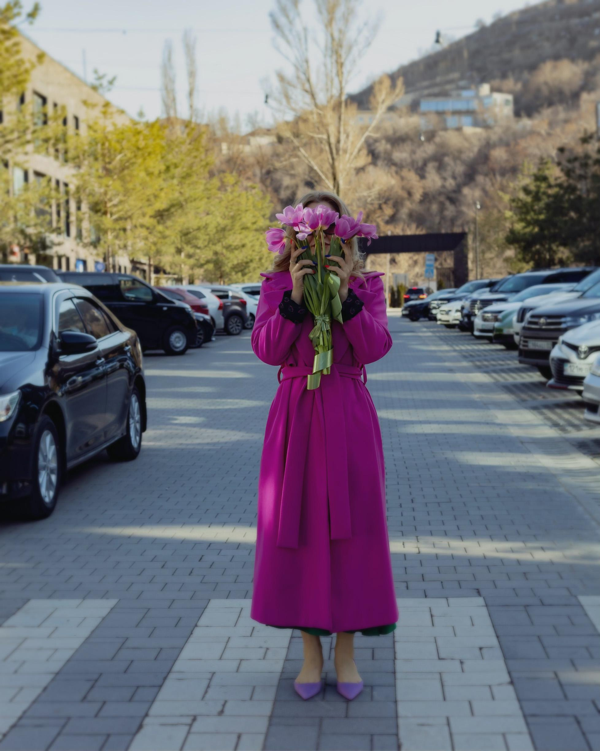 Spring in the city. Aikerim. Женский и мужской фотограф в Алматы