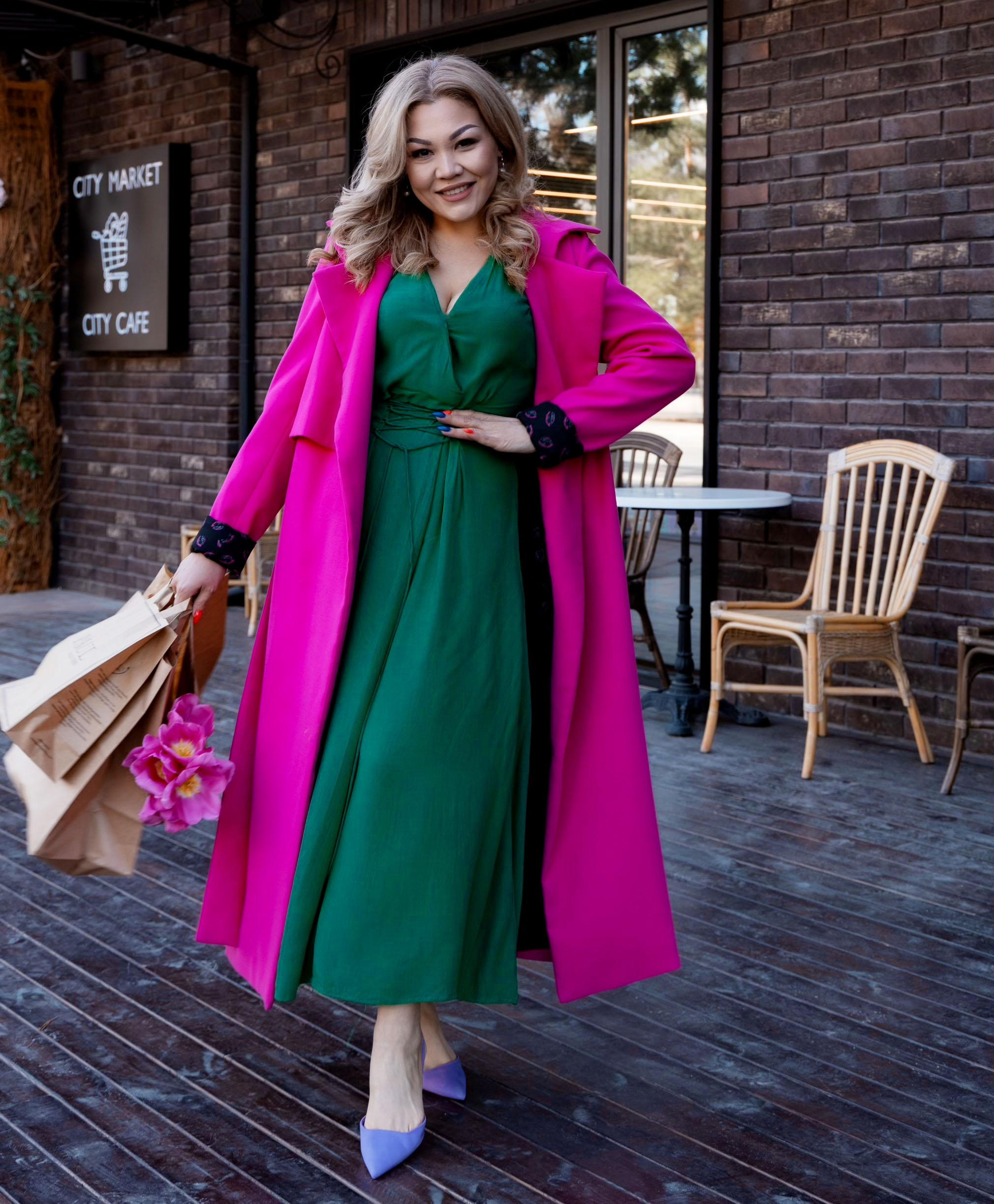 Spring in the city. Aikerim. Женский и мужской фотограф в Алматы