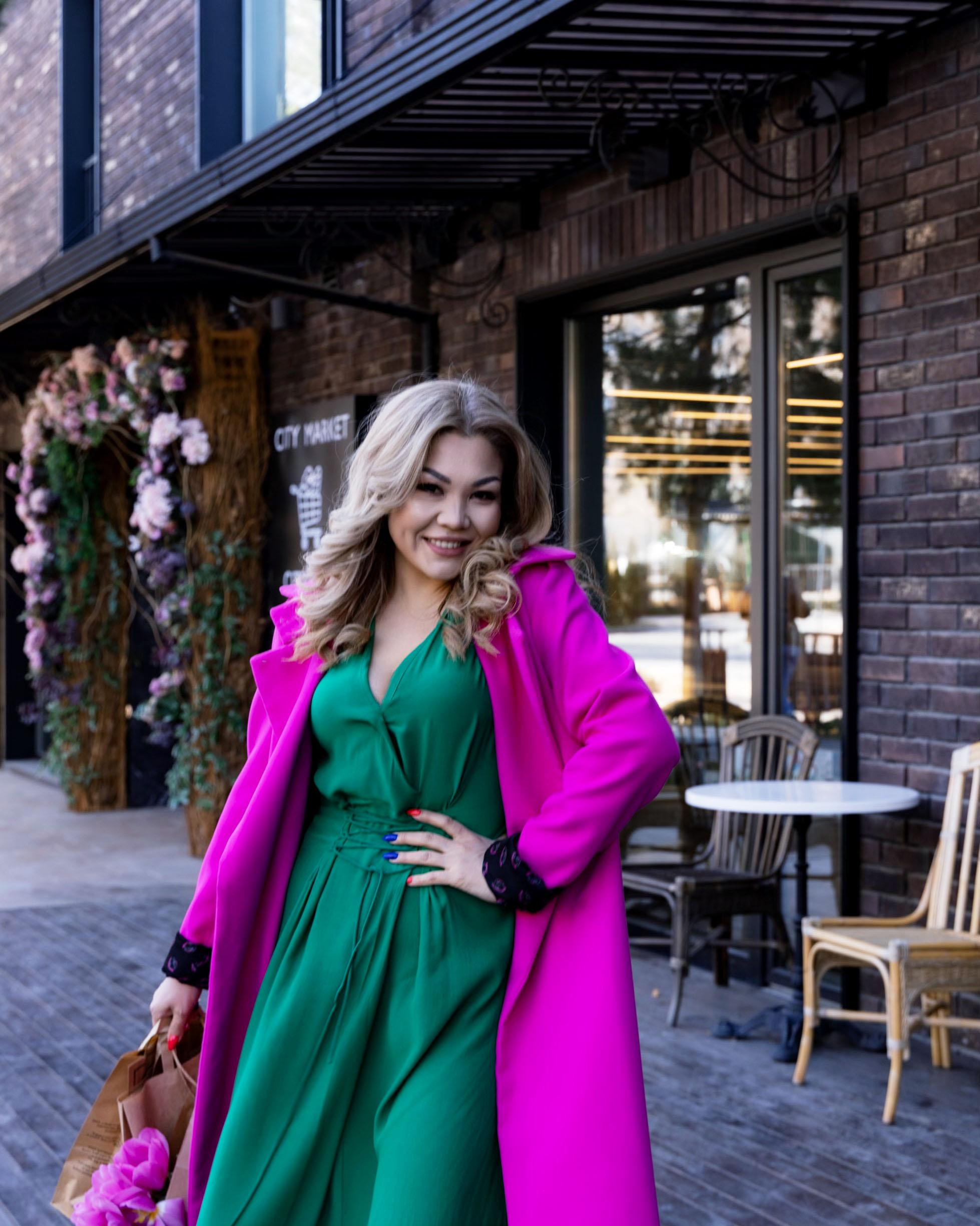 Spring in the city. Aikerim. Женский и мужской фотограф в Алматы