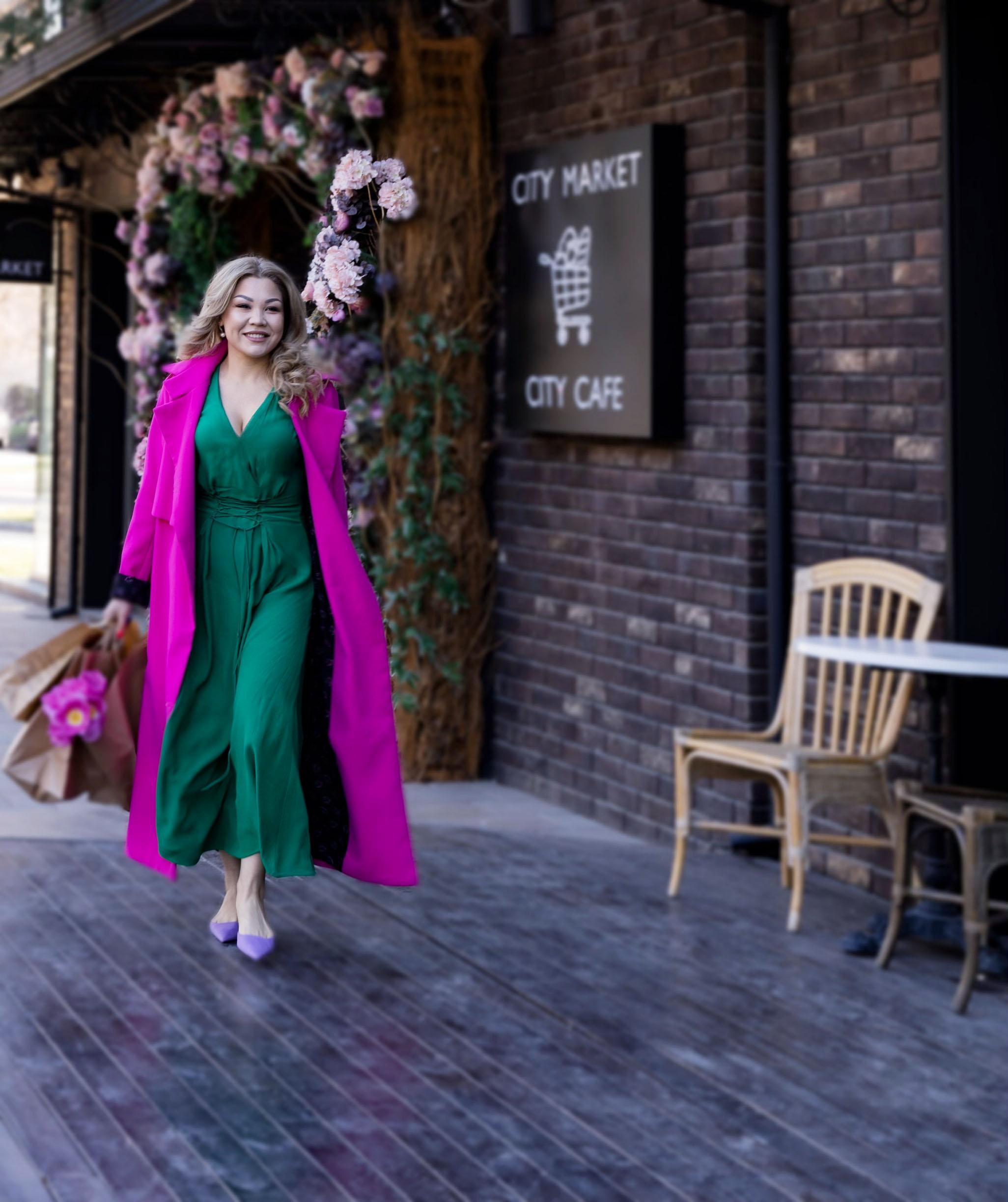 Spring in the city. Aikerim. Женский и мужской фотограф в Алматы