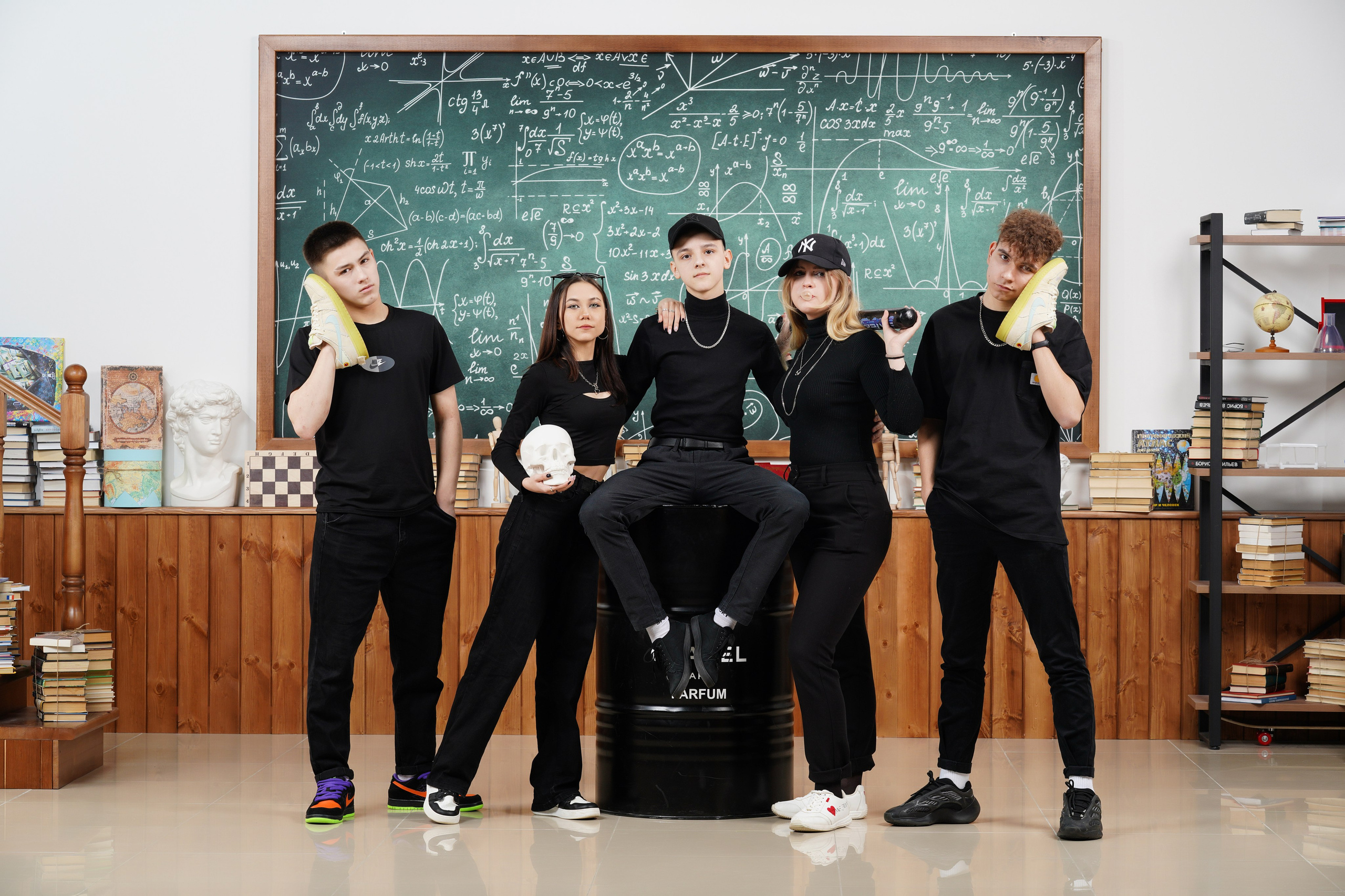 Школьная студия 9,11 класс. Фотограф Герман